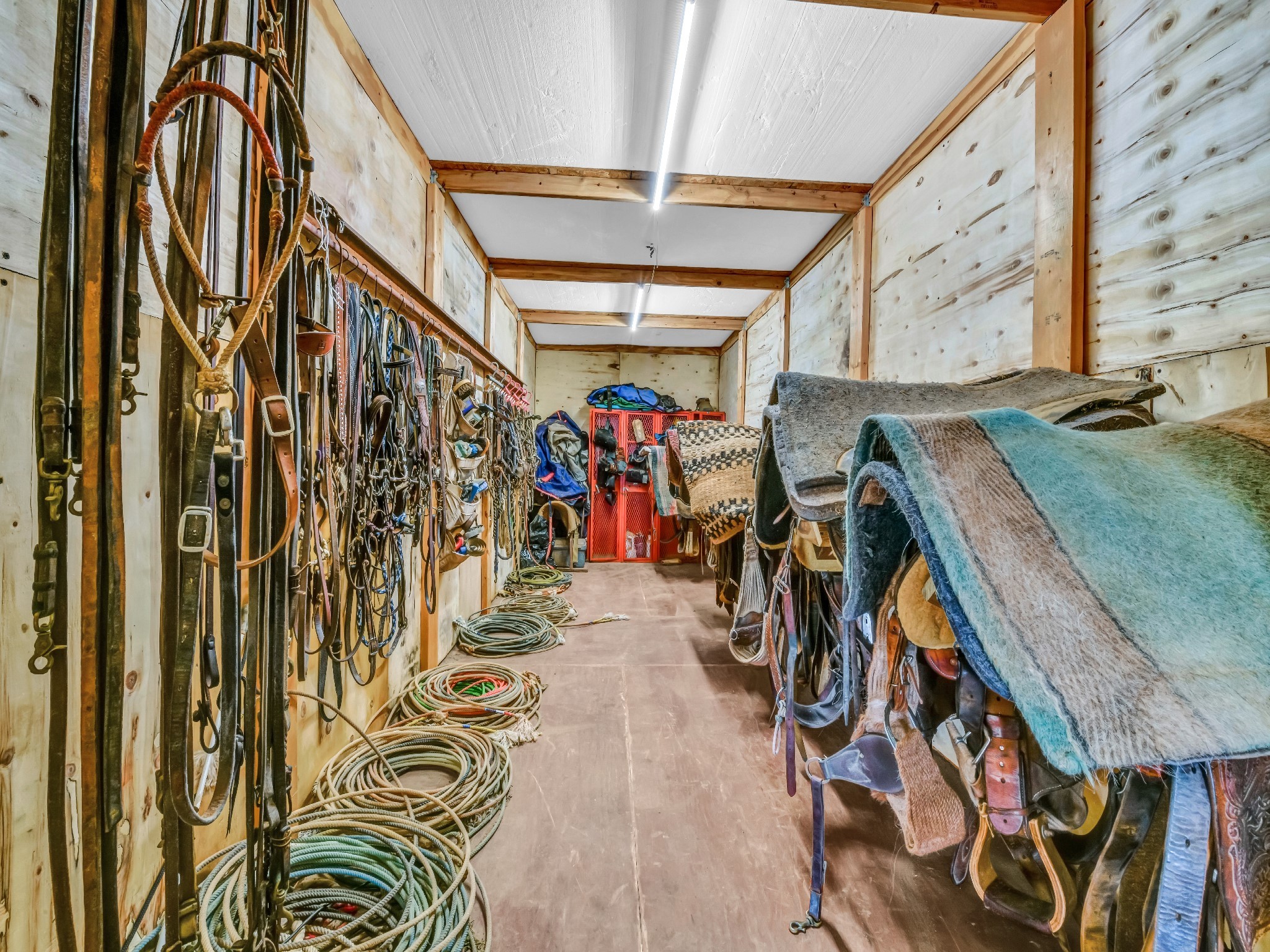 4519 Cr 2690 Alvord TX 76225