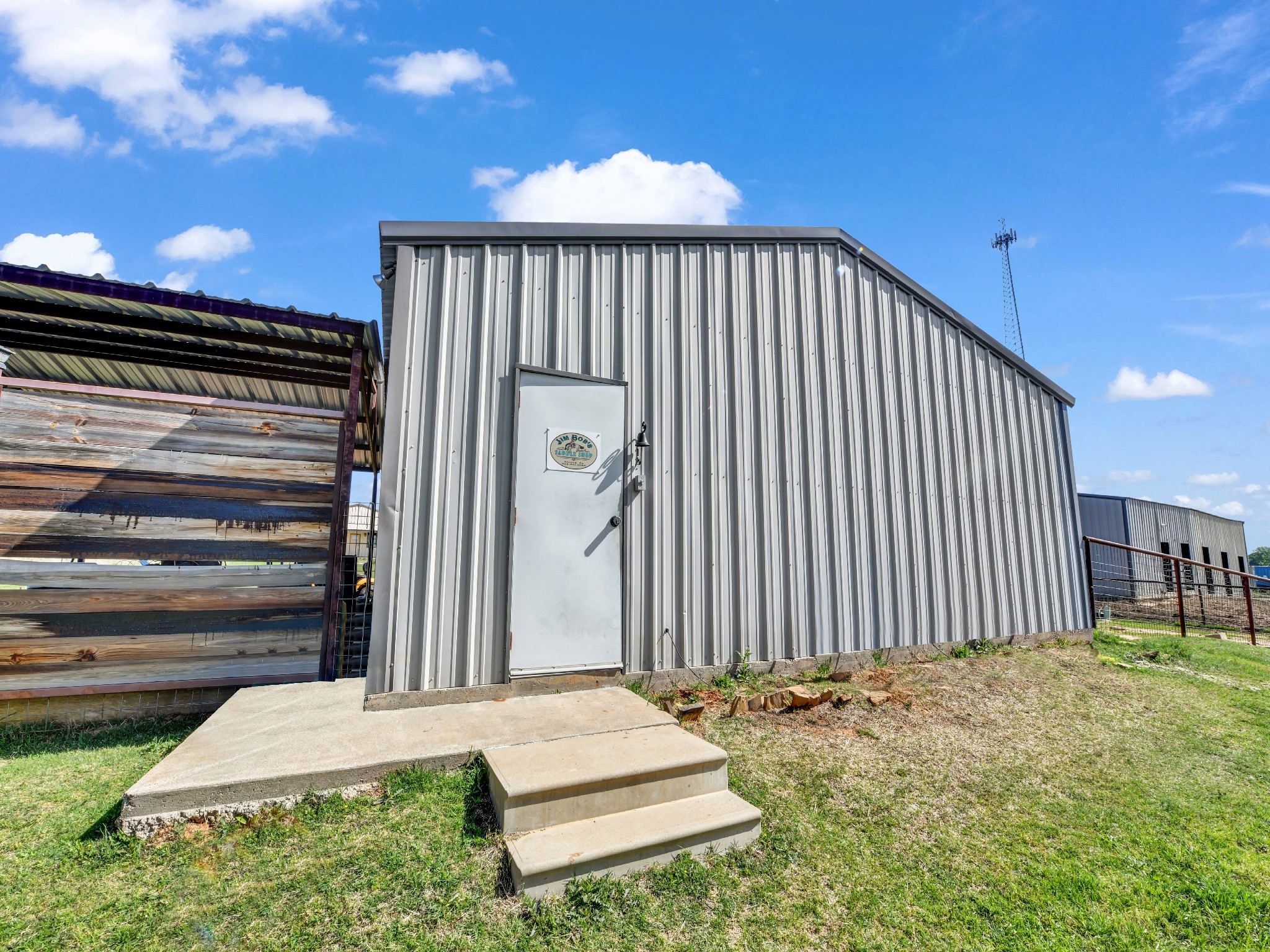 4519 Cr 2690 Alvord TX 76225