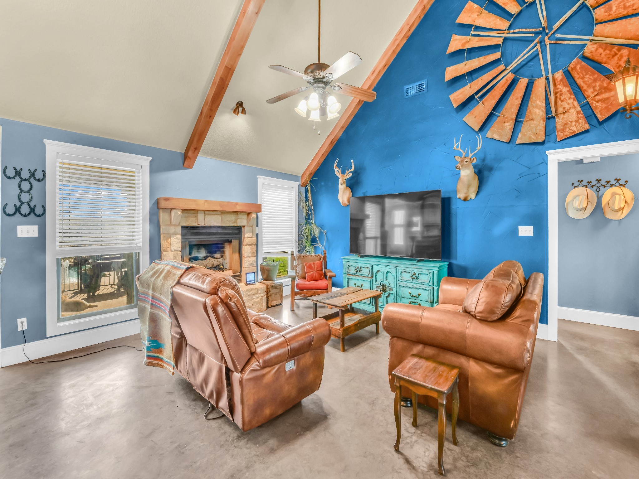 4519 Cr 2690 Alvord TX 76225