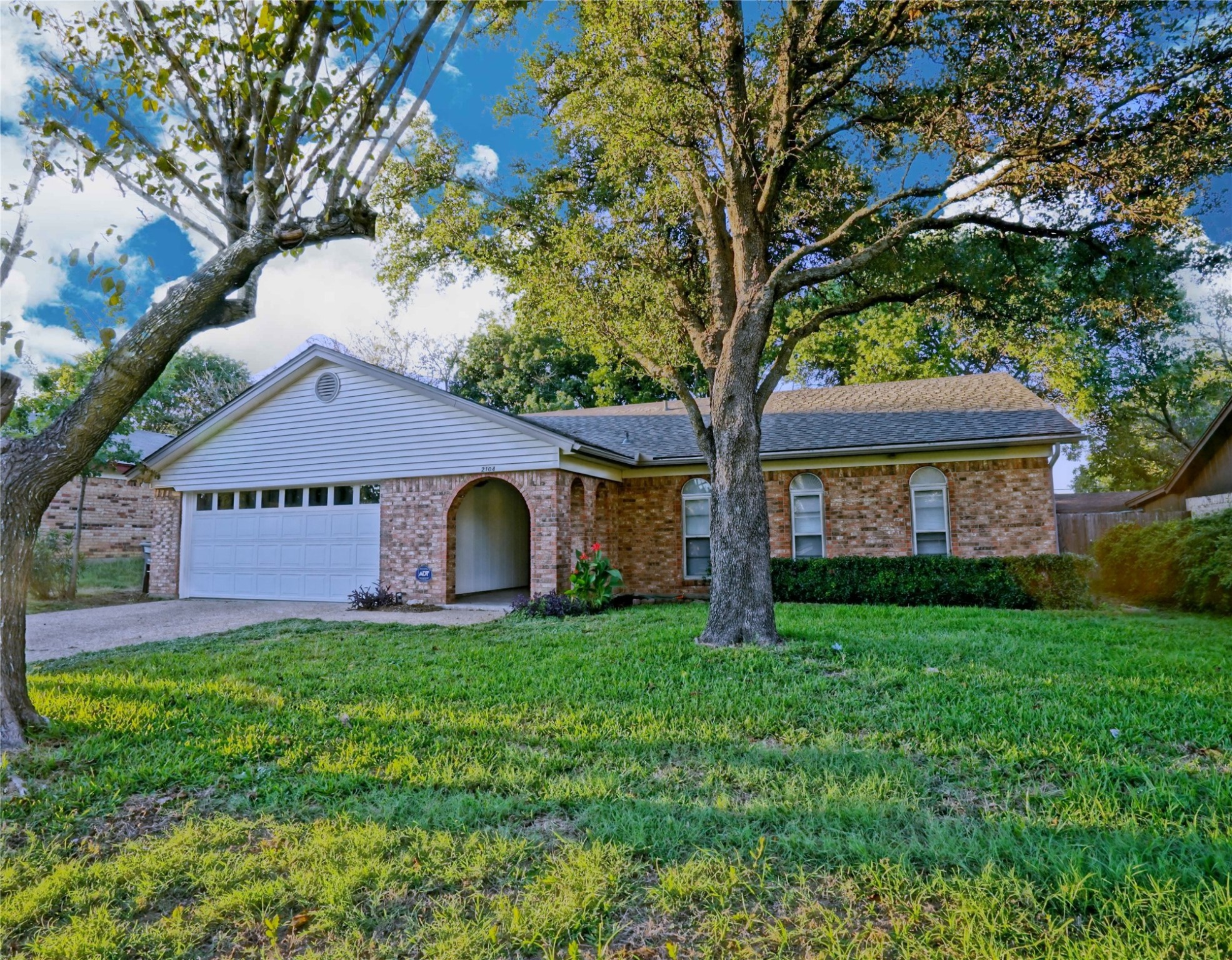 2104 Pebblecreek Drive Cleburne TX 76033