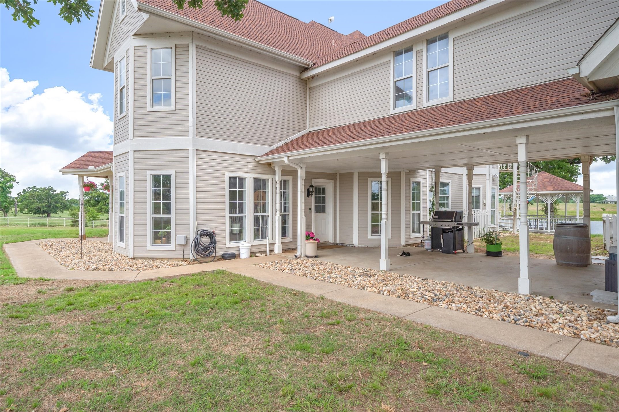 2364 Vz County Road 2128 Wills Point TX 75169