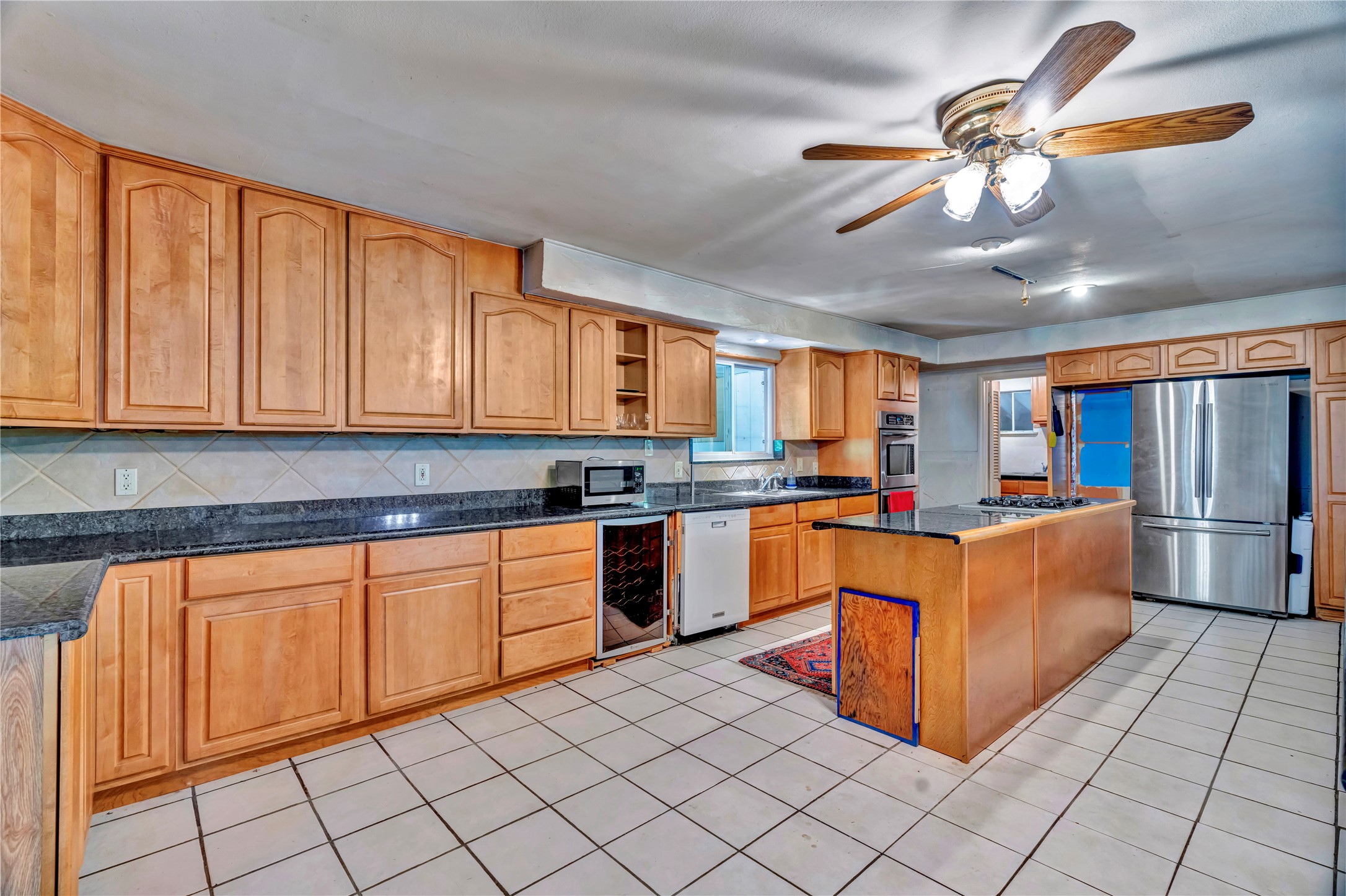 5108 Crown Road Fort Worth TX 76114