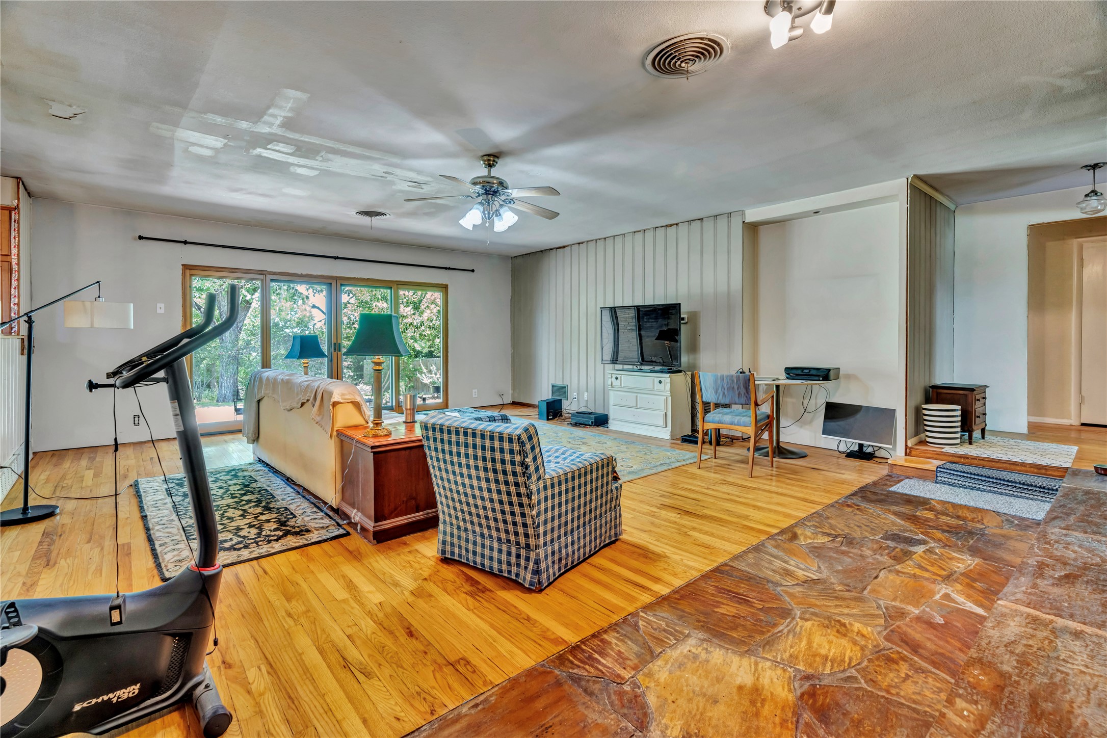 5108 Crown Road Fort Worth TX 76114