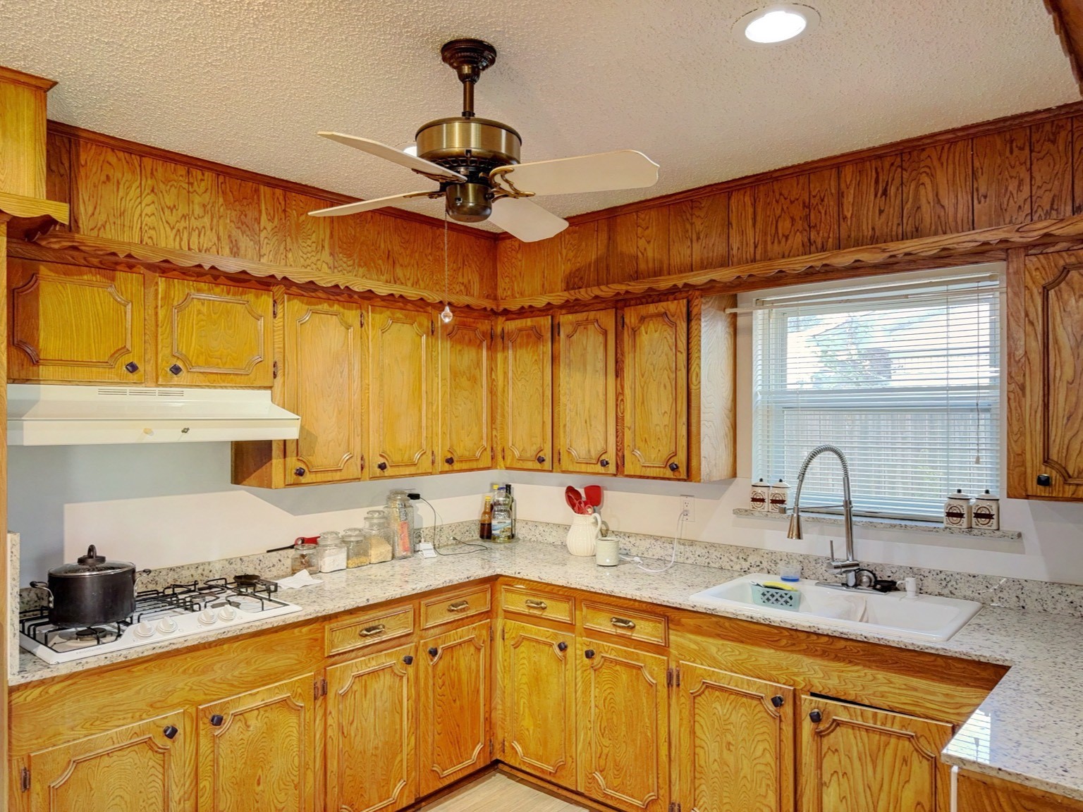 1617 Camara Court Grand Prairie TX 75051