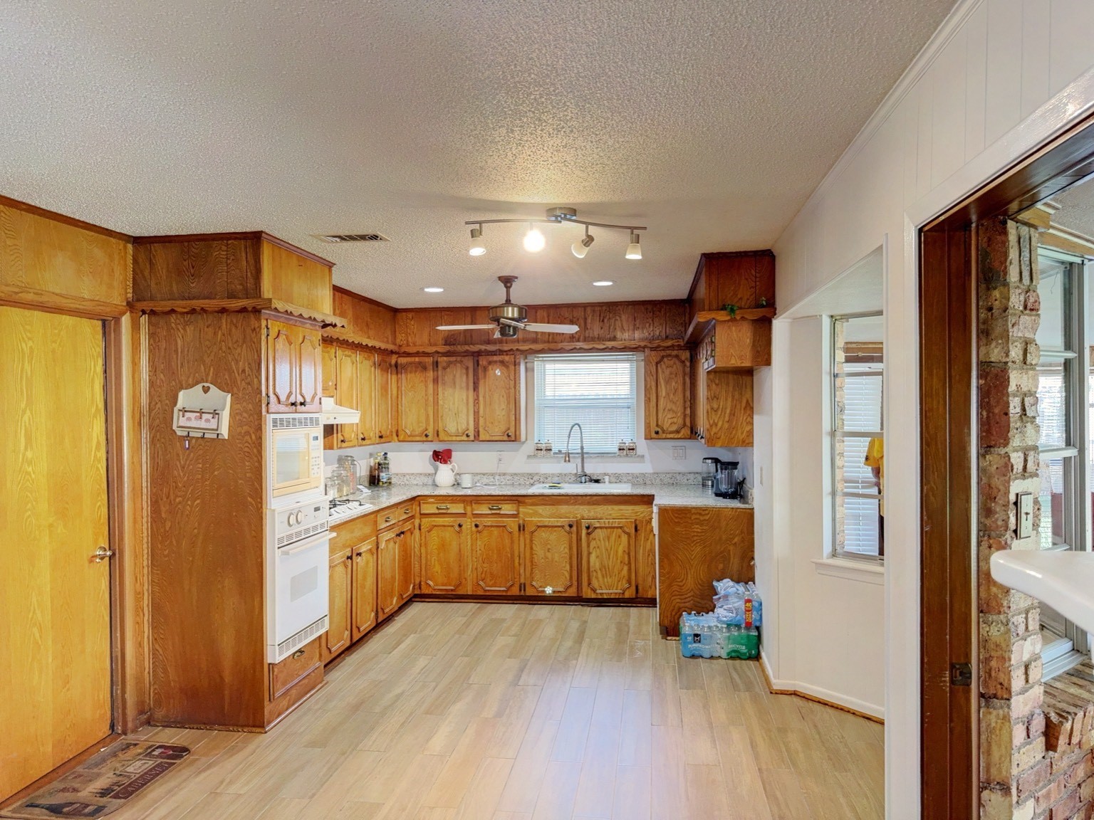 1617 Camara Court Grand Prairie TX 75051