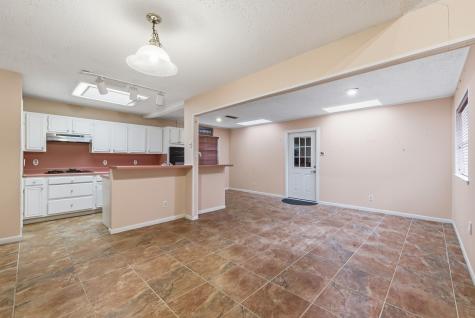 504 Debra Drive Mesquite TX 75149