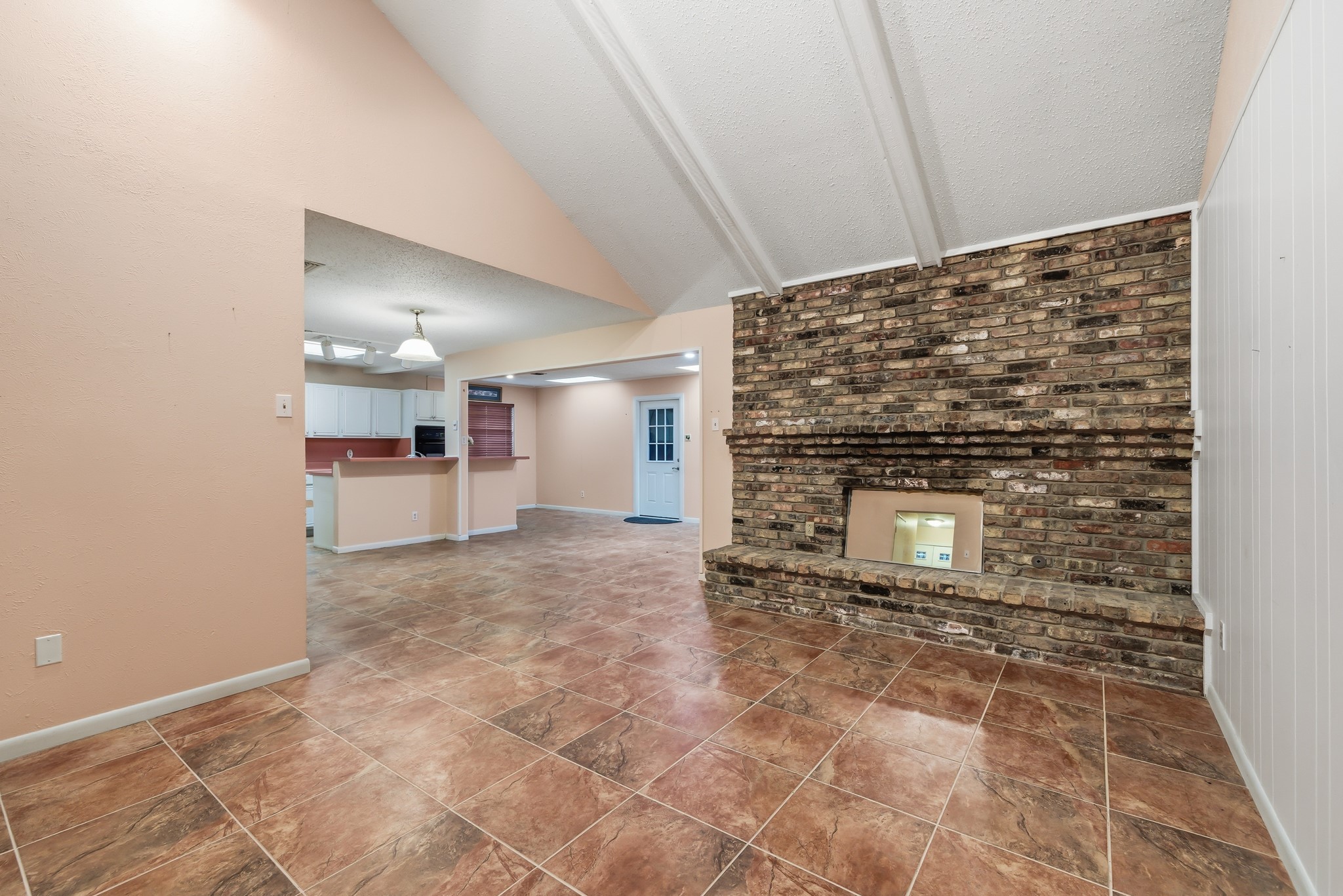 504 Debra Drive Mesquite TX 75149