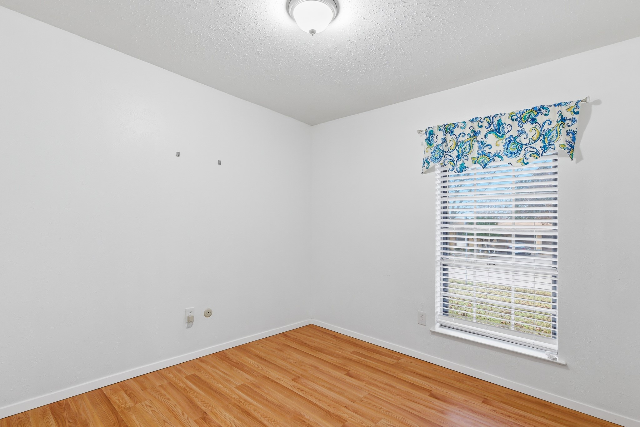 504 Debra Drive Mesquite TX 75149