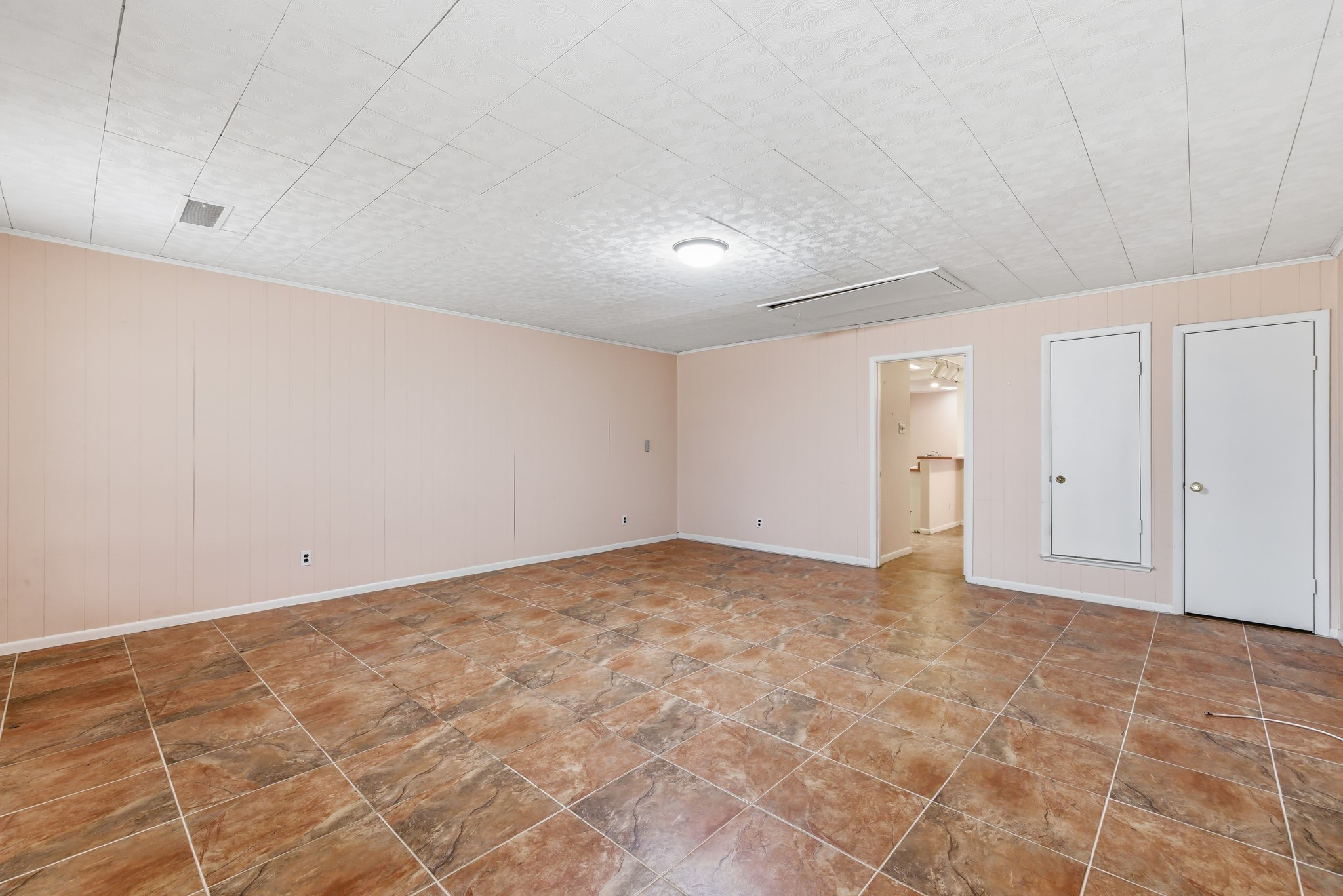 504 Debra Drive Mesquite TX 75149