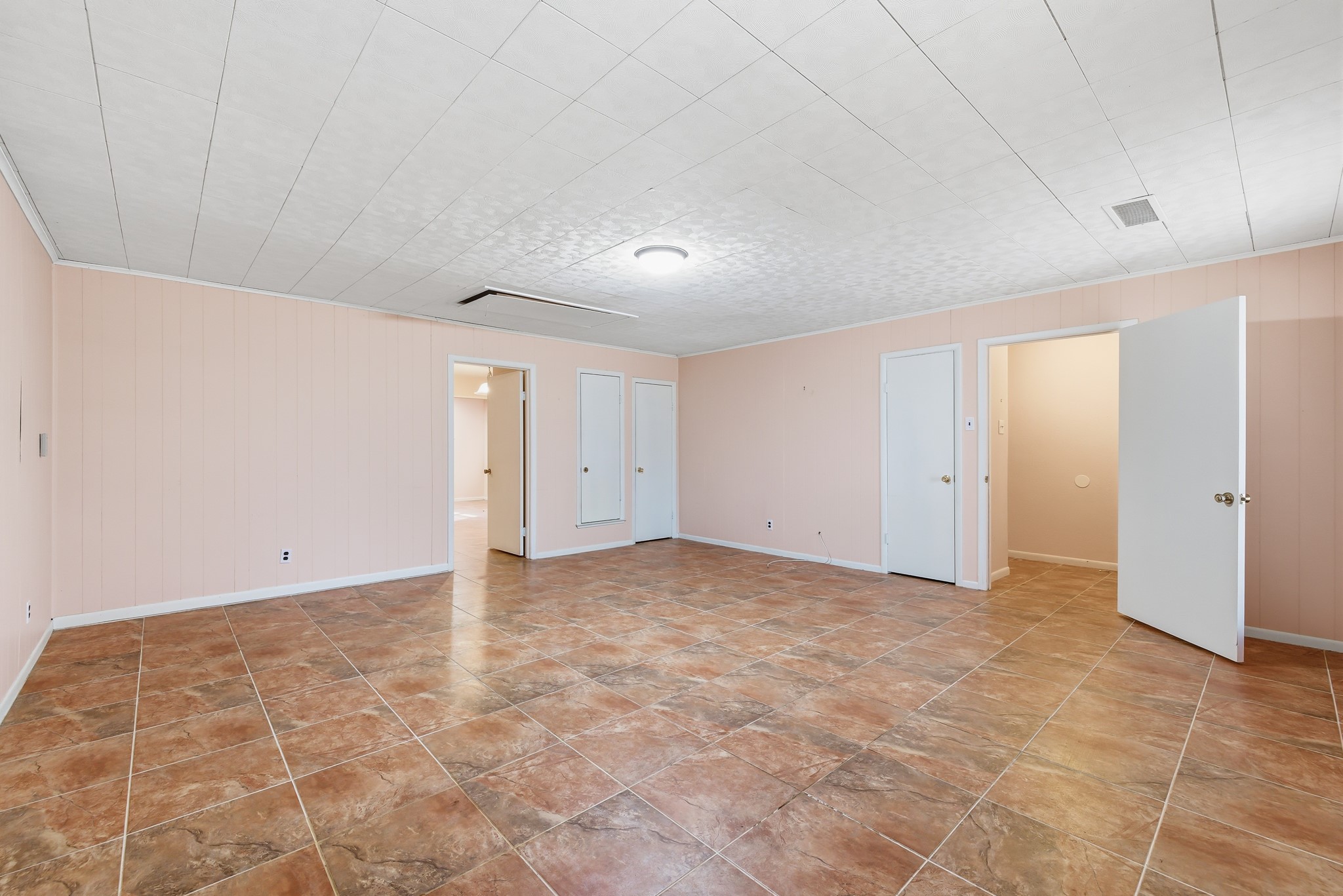 504 Debra Drive Mesquite TX 75149
