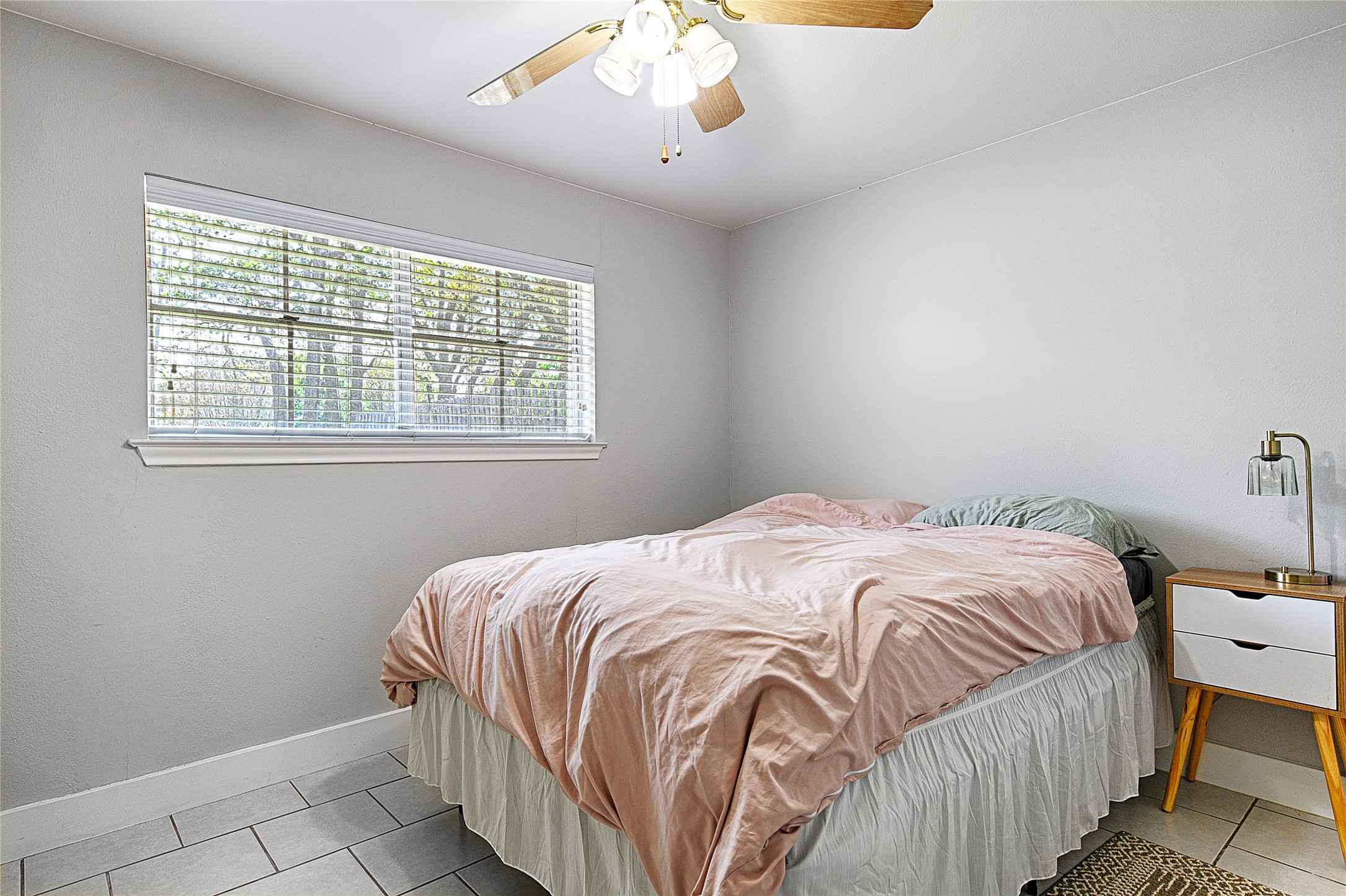 1305 W Grauwyler Road Irving TX 75061