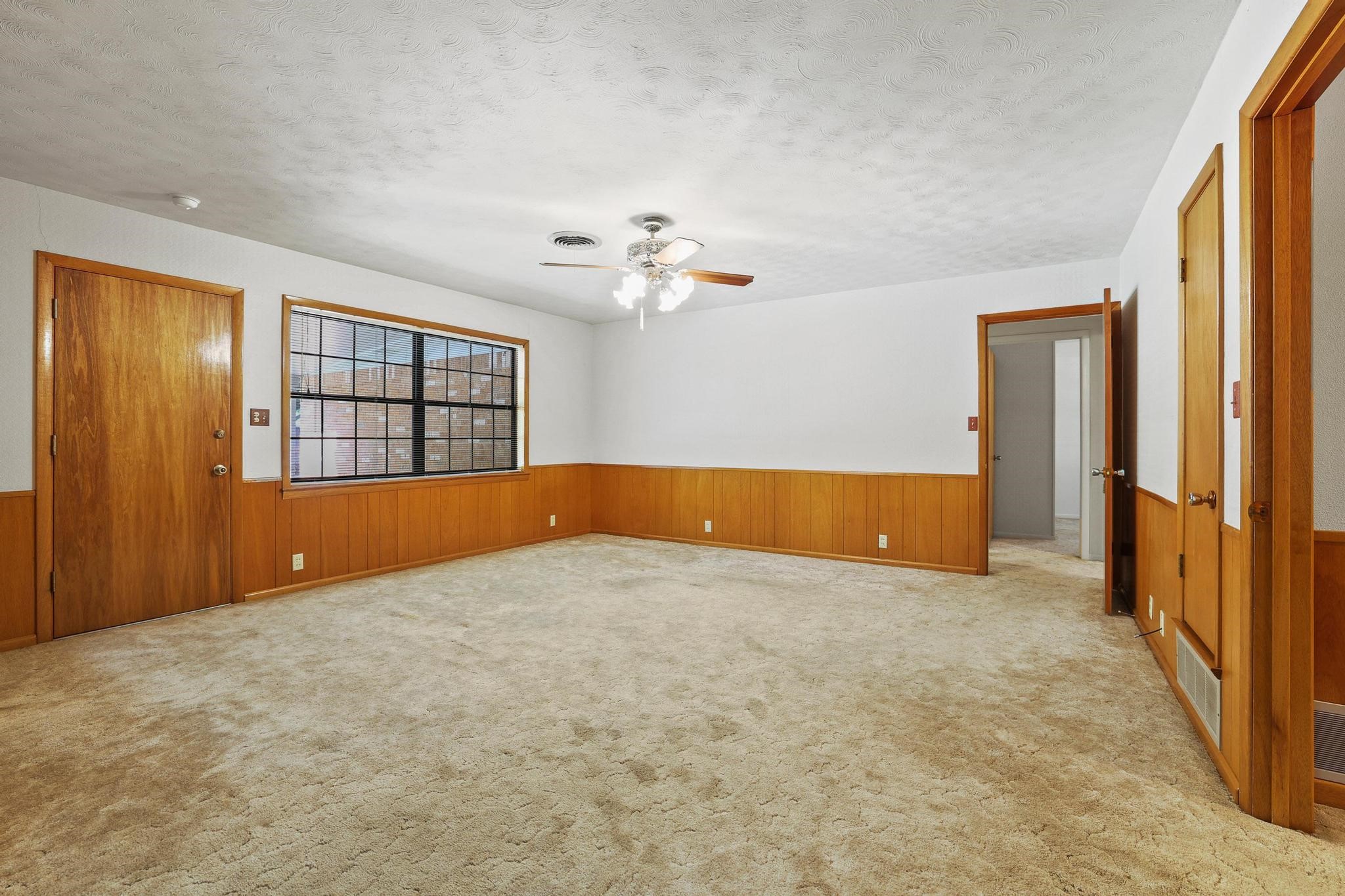 1100 S Idlewild Sherman TX 75090