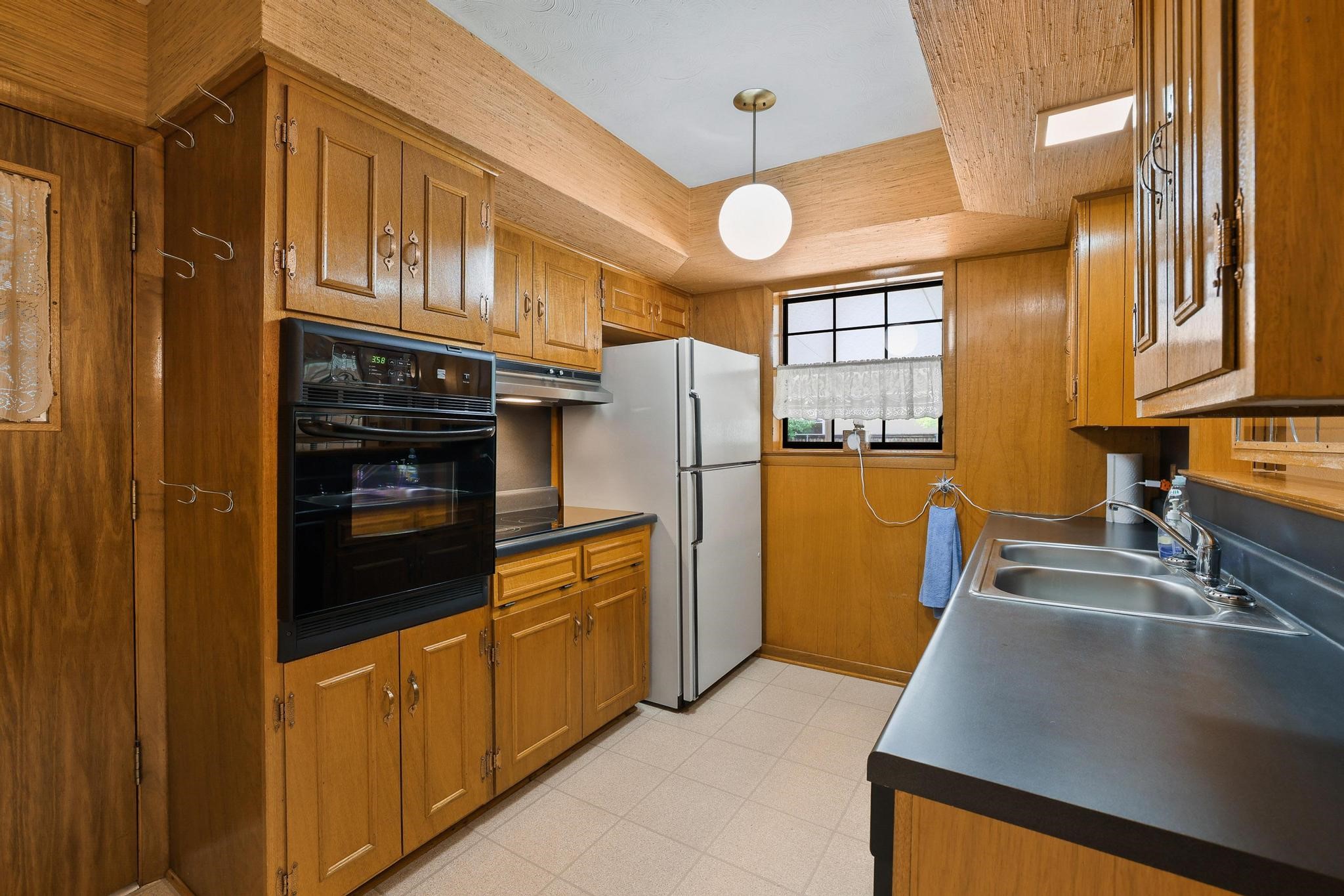 1100 S Idlewild Sherman TX 75090