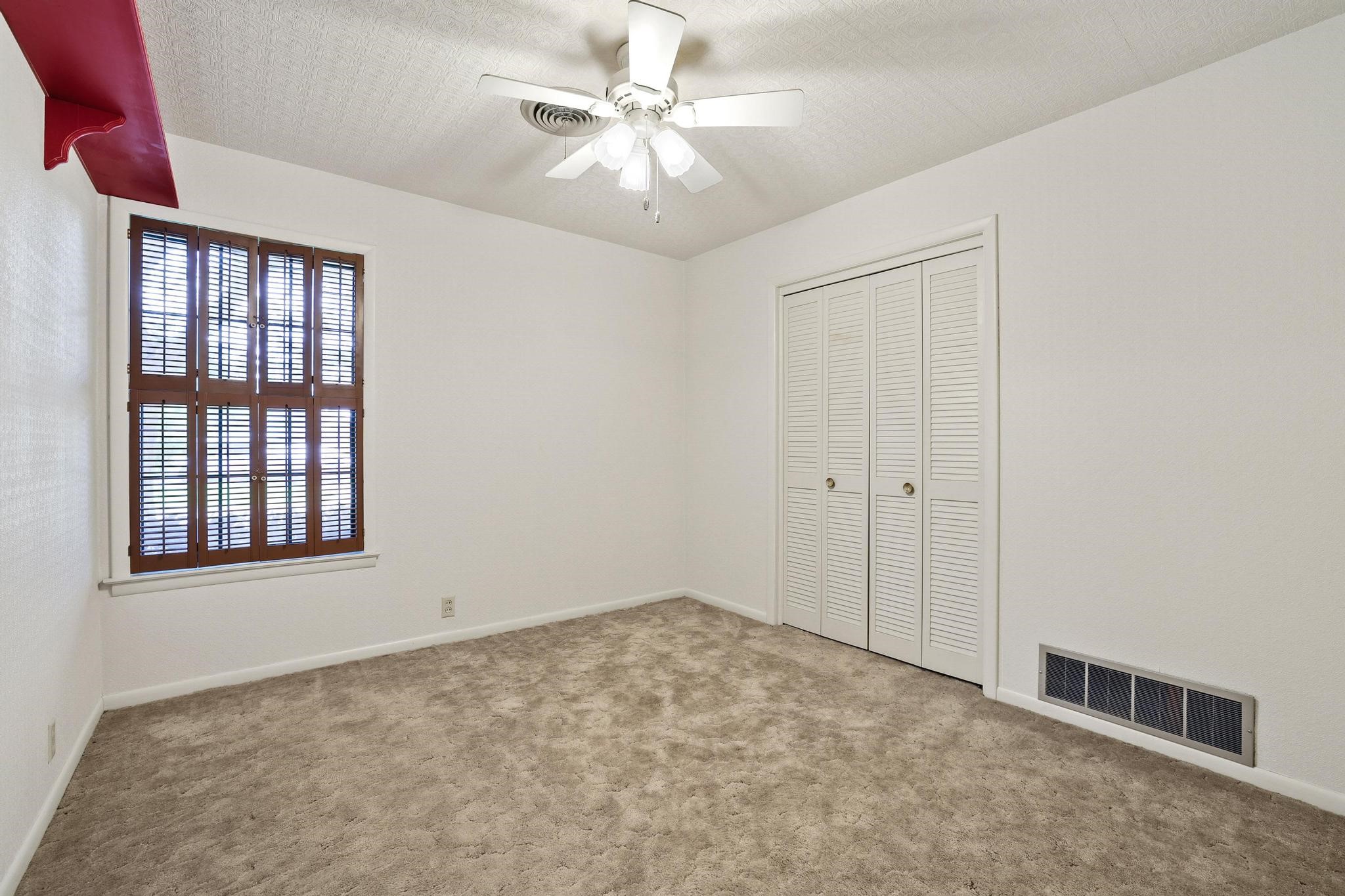 1100 S Idlewild Sherman TX 75090