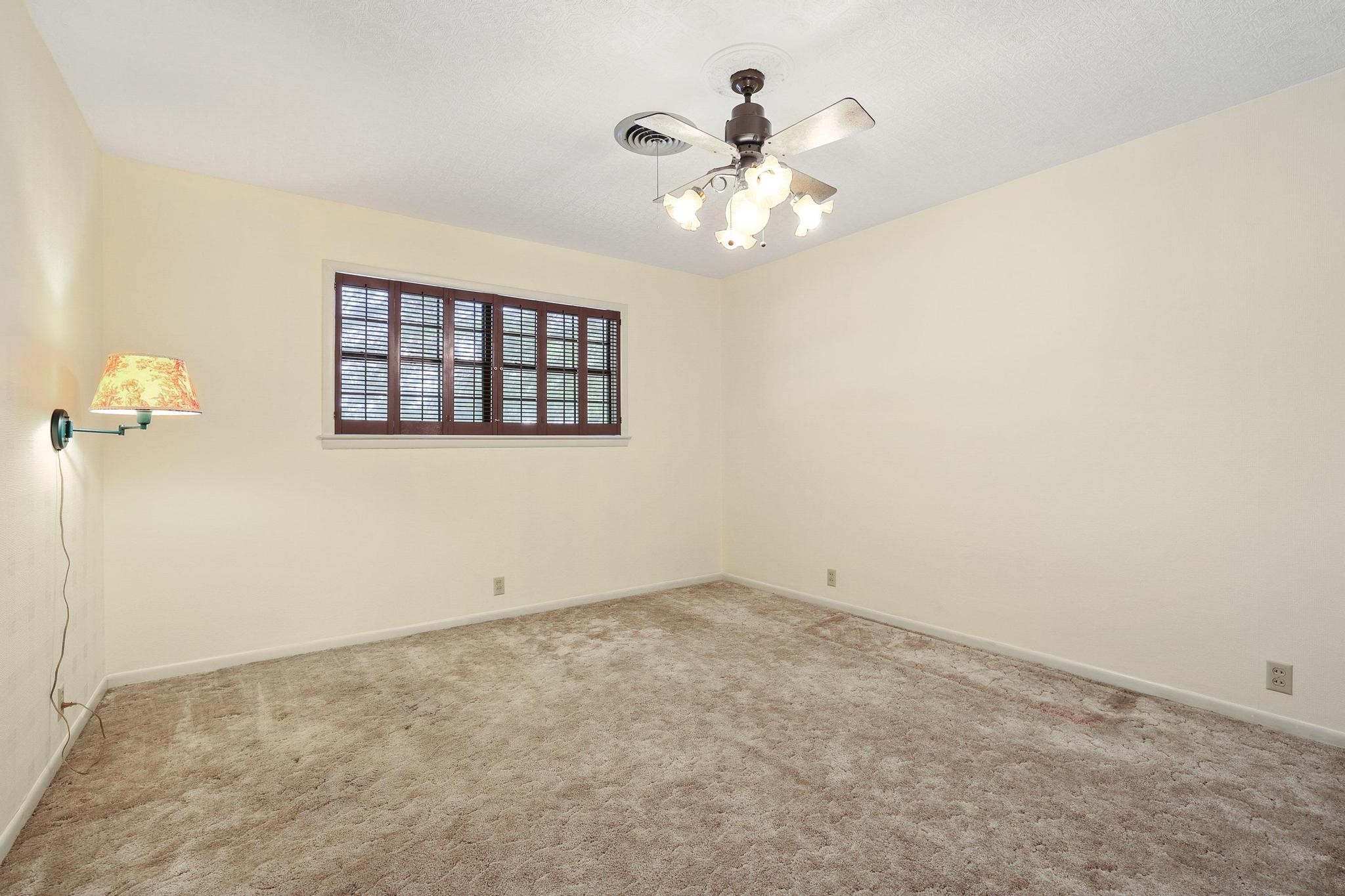 1100 S Idlewild Sherman TX 75090