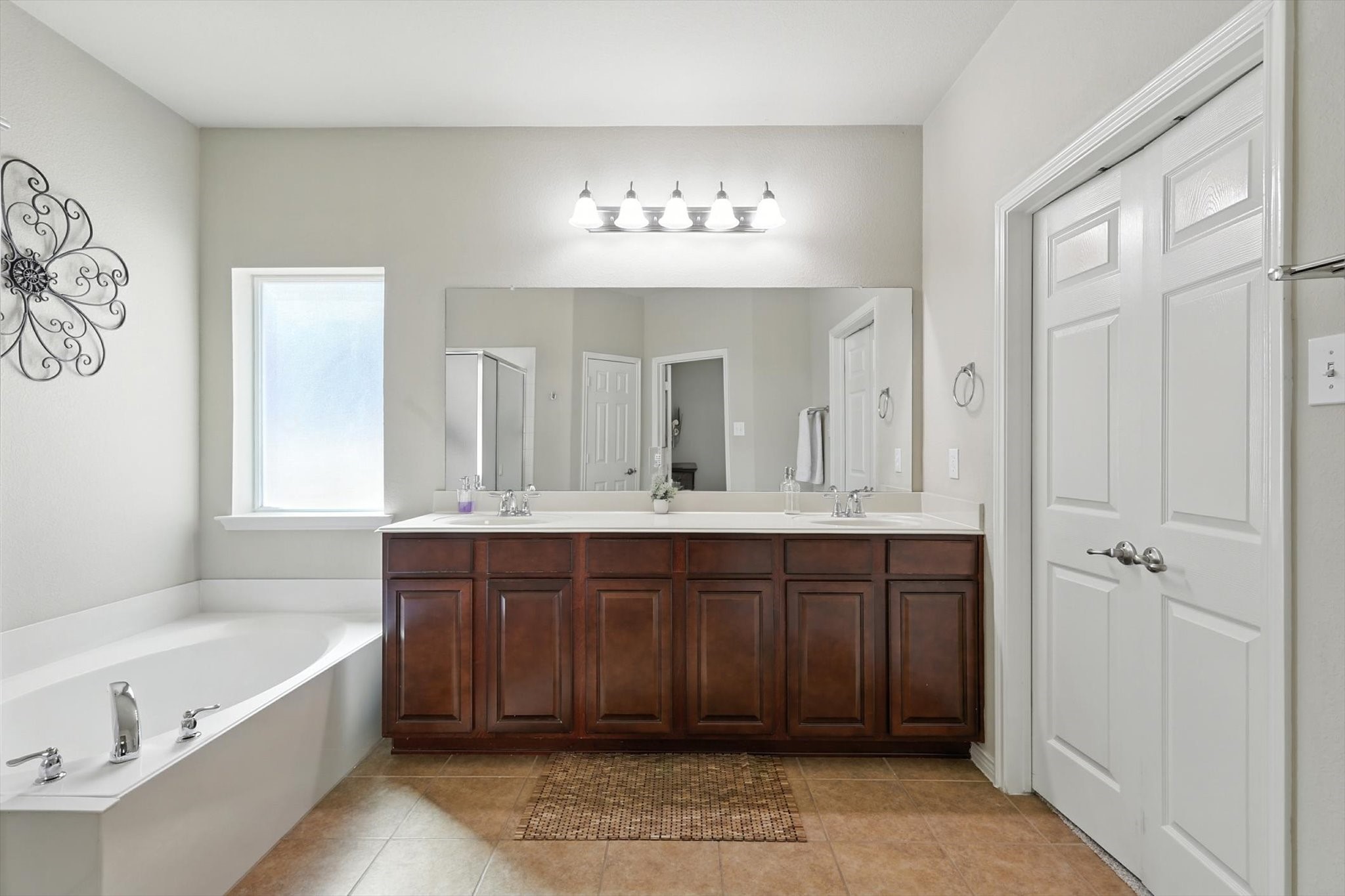 1624 Sea Pines Drive Savannah TX 76227