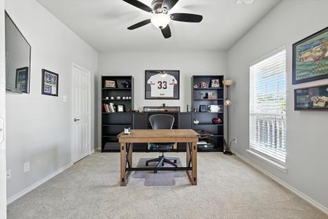1624 Sea Pines Drive Savannah TX 76227