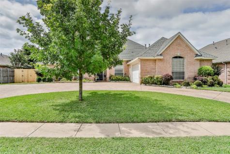 8128 Lost Maple Drive North Richland Hills TX 76182