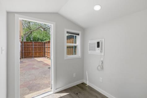 2651 Via Ventura Circle Carrollton TX 75006