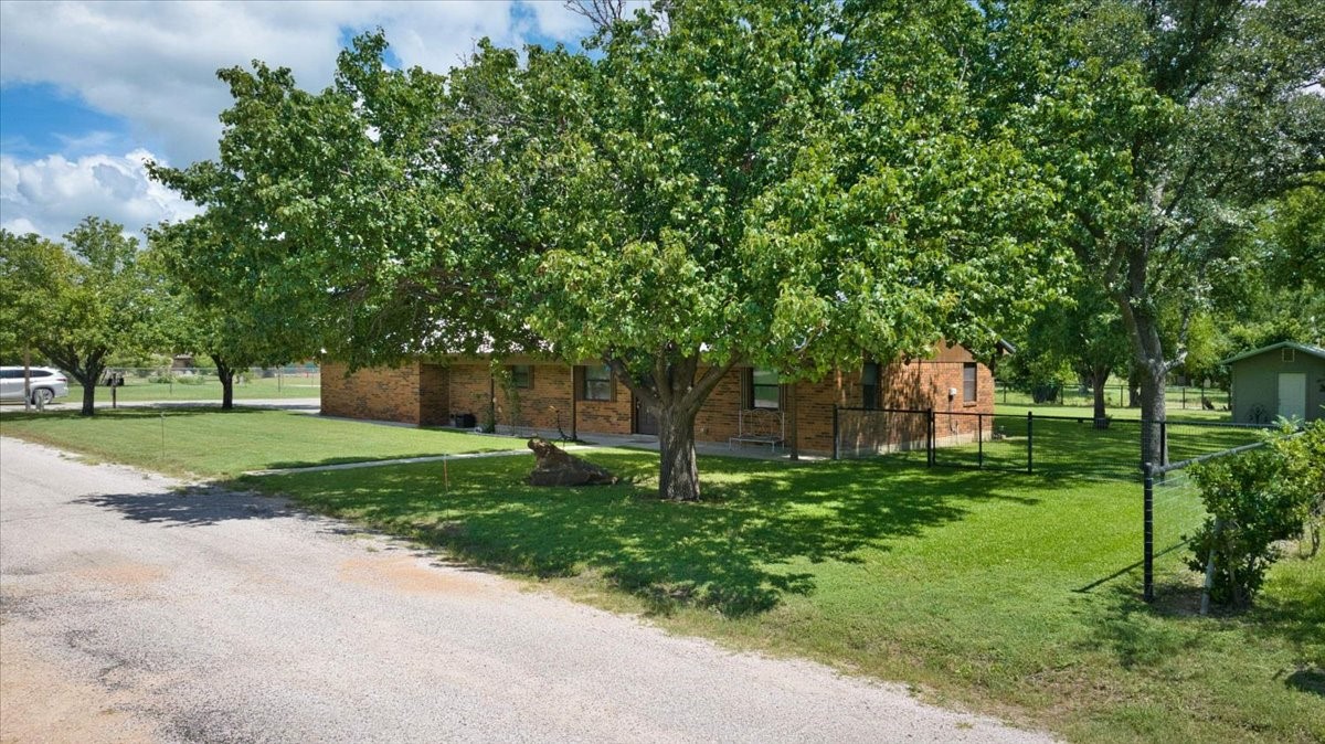 2308 Thornton Street San Saba TX 76877