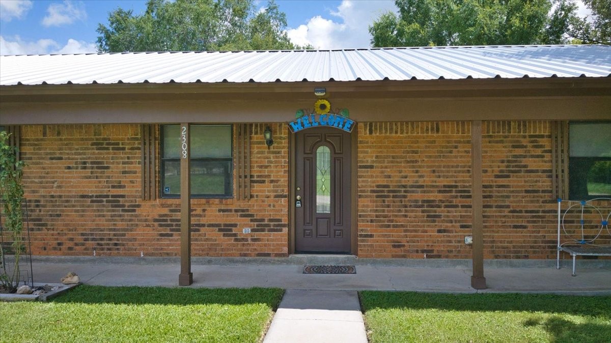 2308 Thornton Street San Saba TX 76877