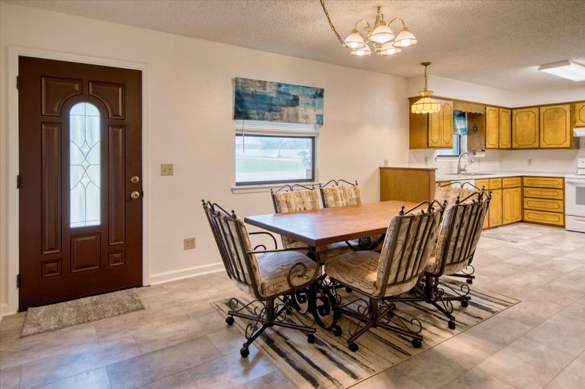 2308 Thornton Street San Saba TX 76877