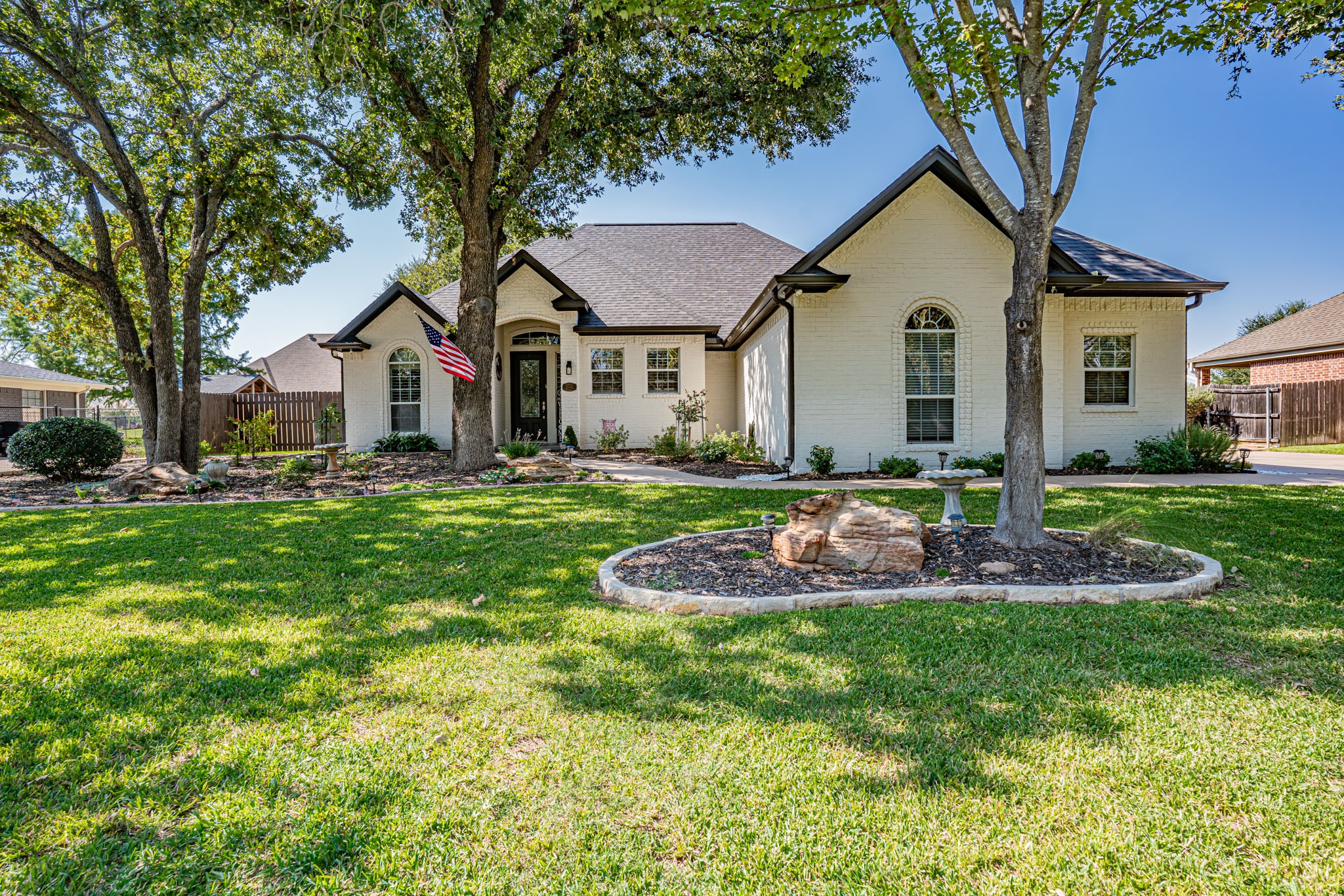 8502 Kingsley Circle Granbury TX 76049