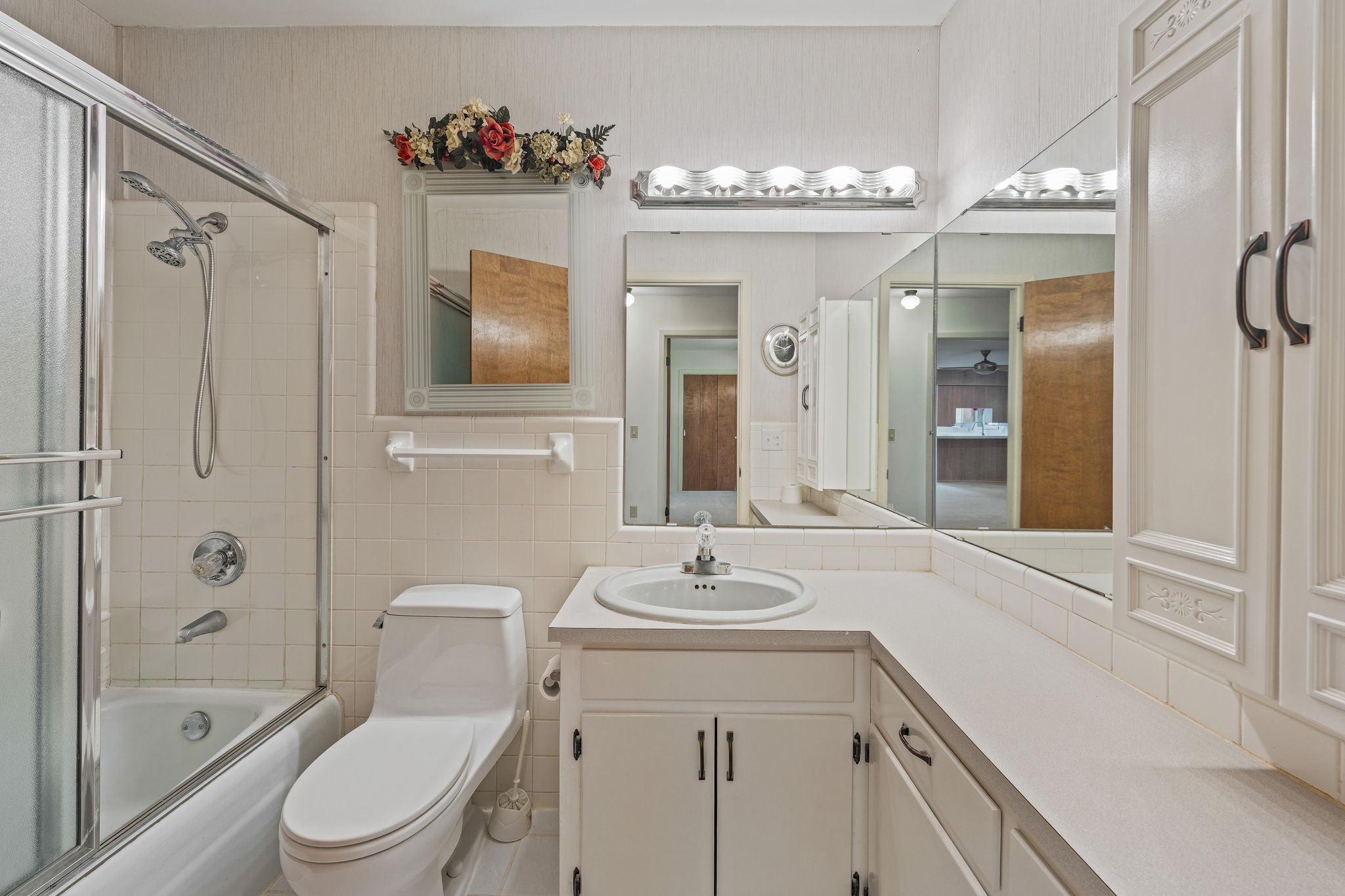 1003 Royal Lane Graham TX 76450