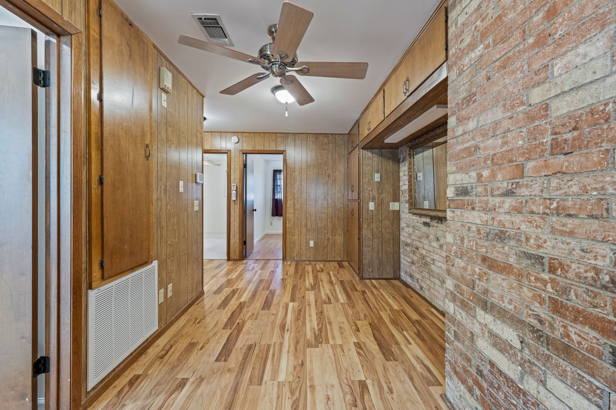 1003 Royal Lane Graham TX 76450