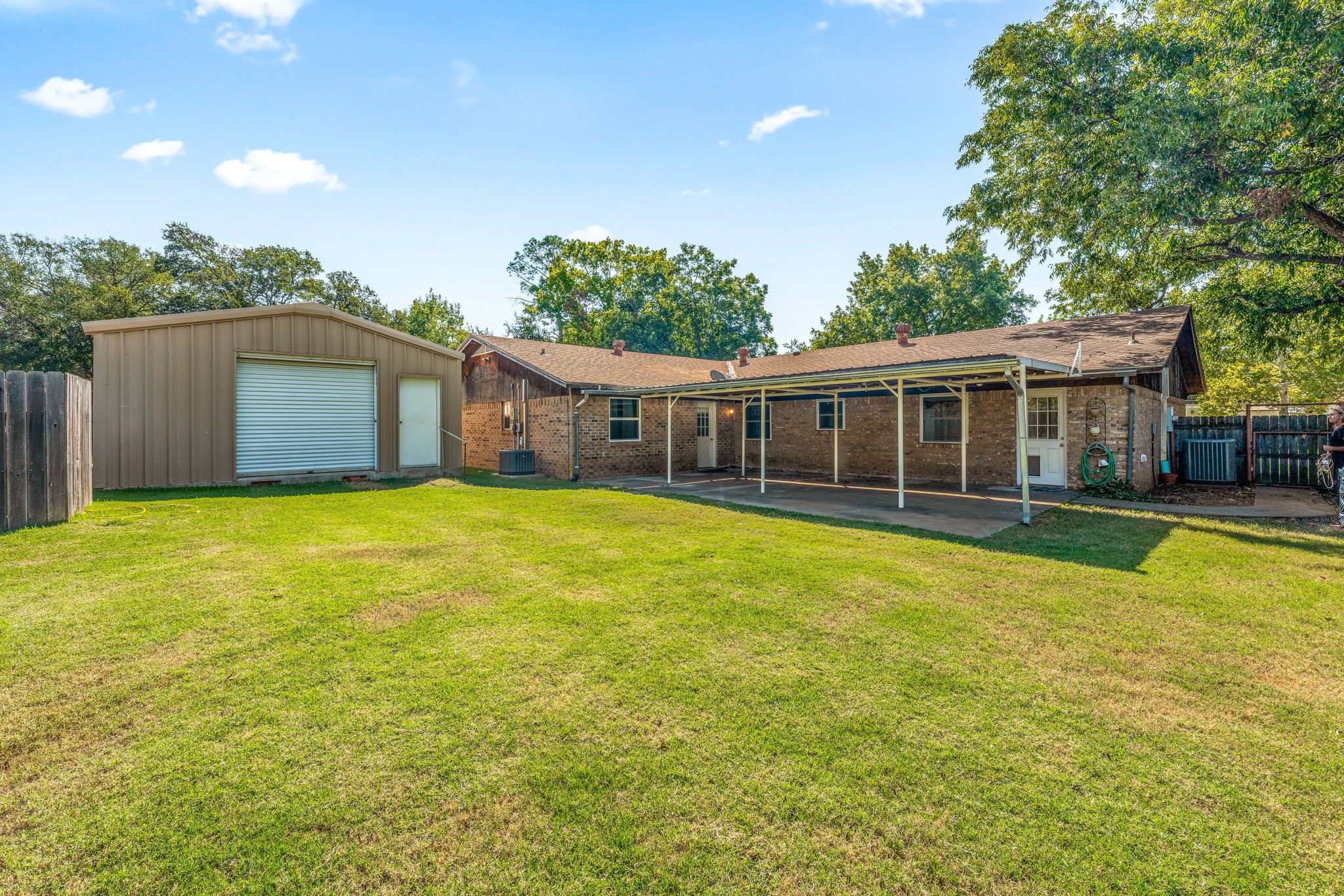 1003 Royal Lane Graham TX 76450