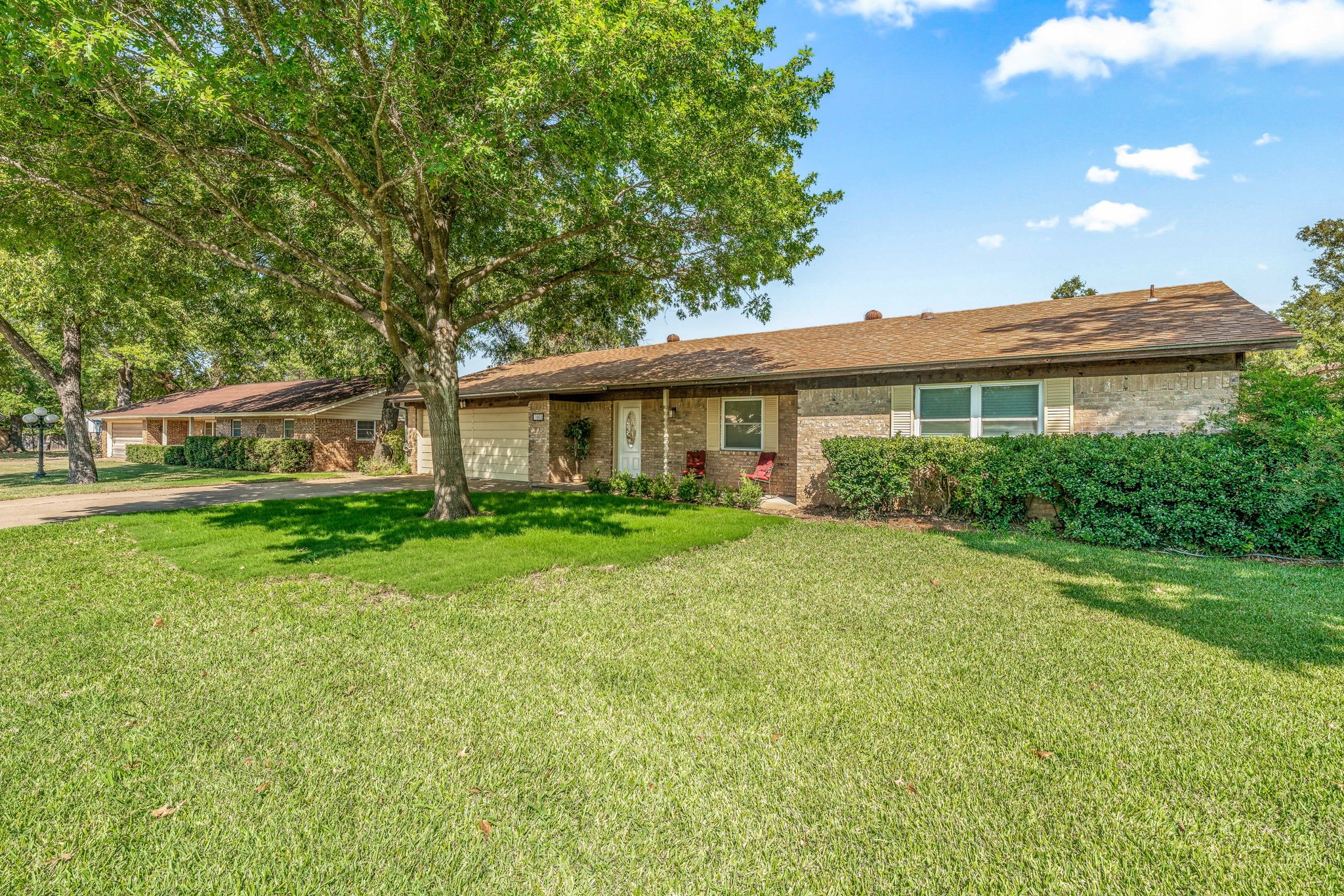 1003 Royal Lane Graham TX 76450