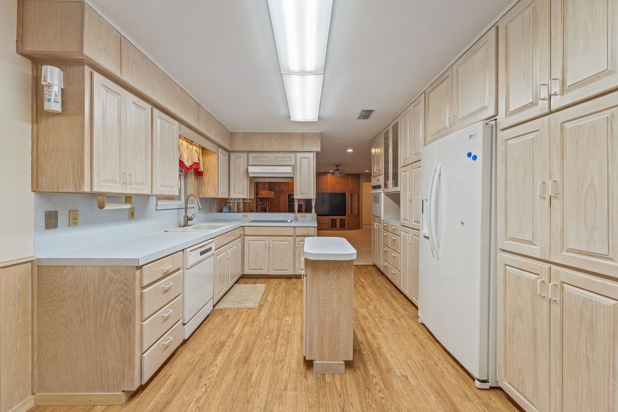 1003 Royal Lane Graham TX 76450