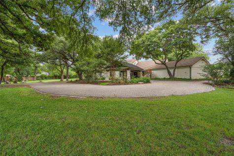 4812 Williams Road Benbrook TX 76116