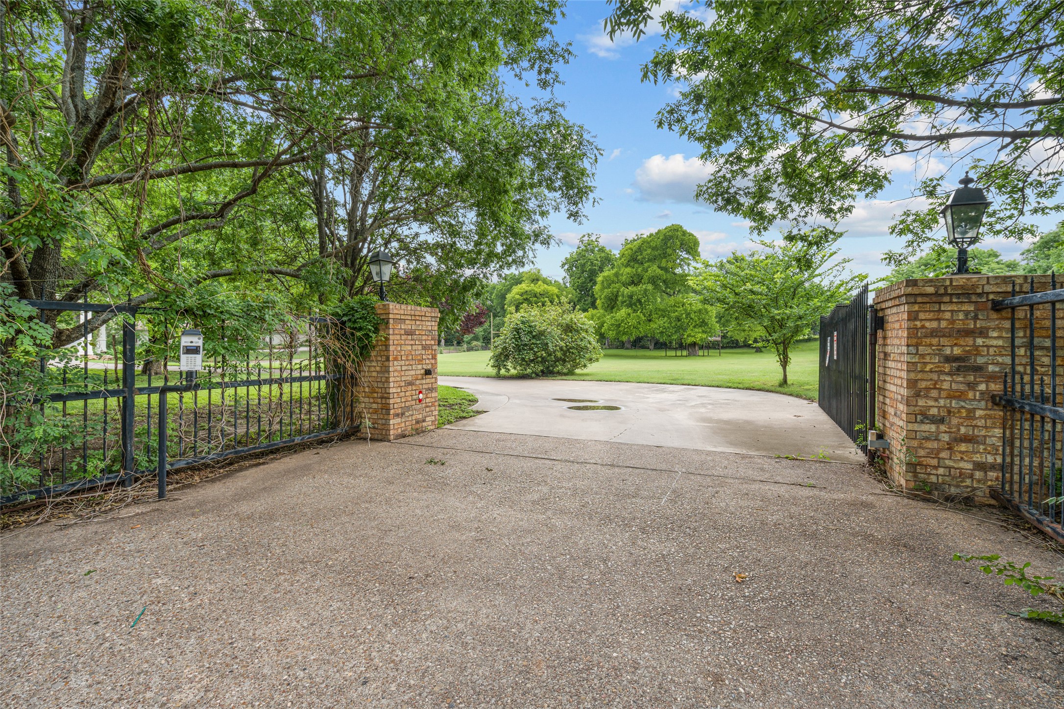 4812 Williams Road Benbrook TX 76116