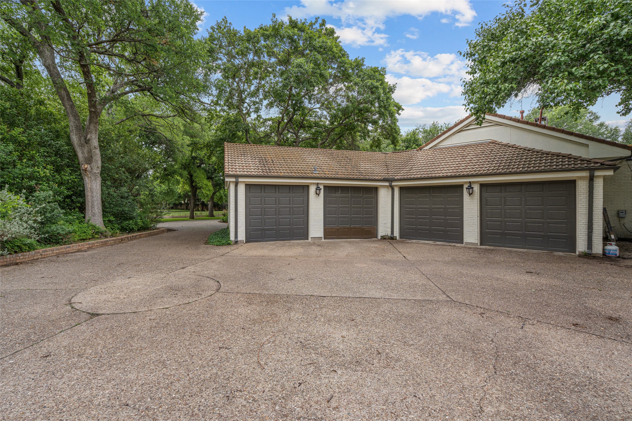 4812 Williams Road Benbrook TX 76116