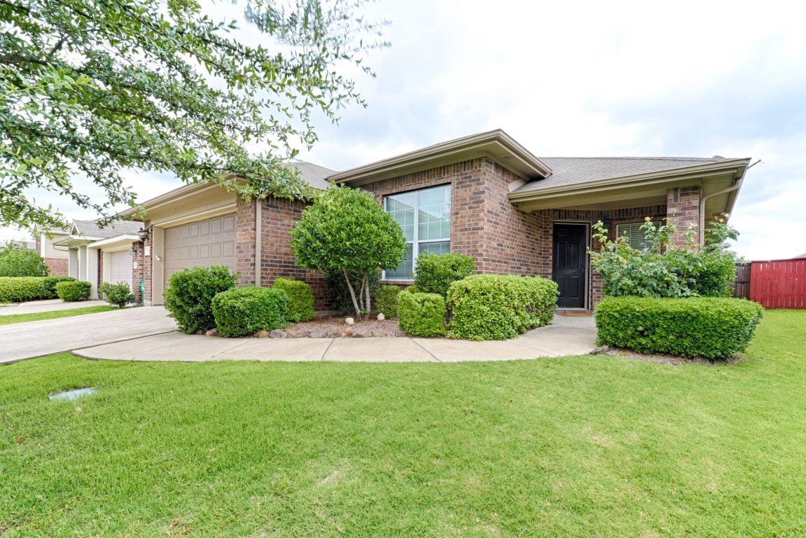 558 Hickory Lane Fate TX 75087