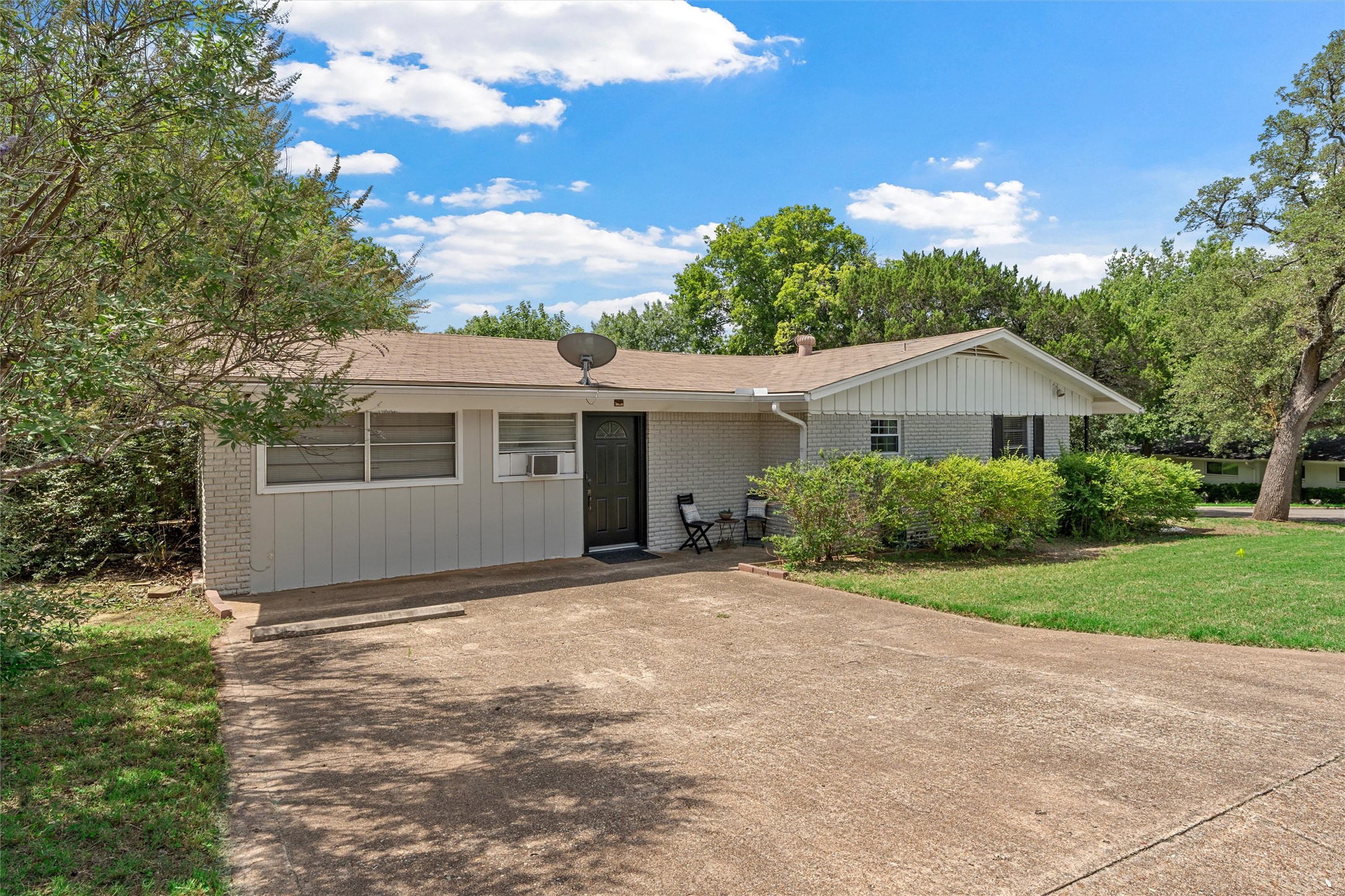 357 Sharron Drive Woodway TX 76712