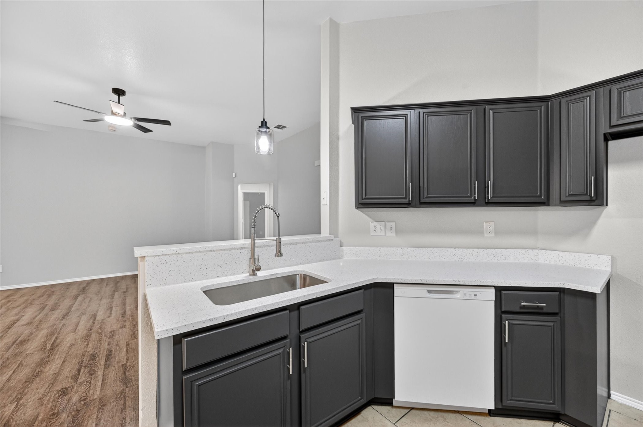 1844 Mcneely Street Lancaster TX 75134