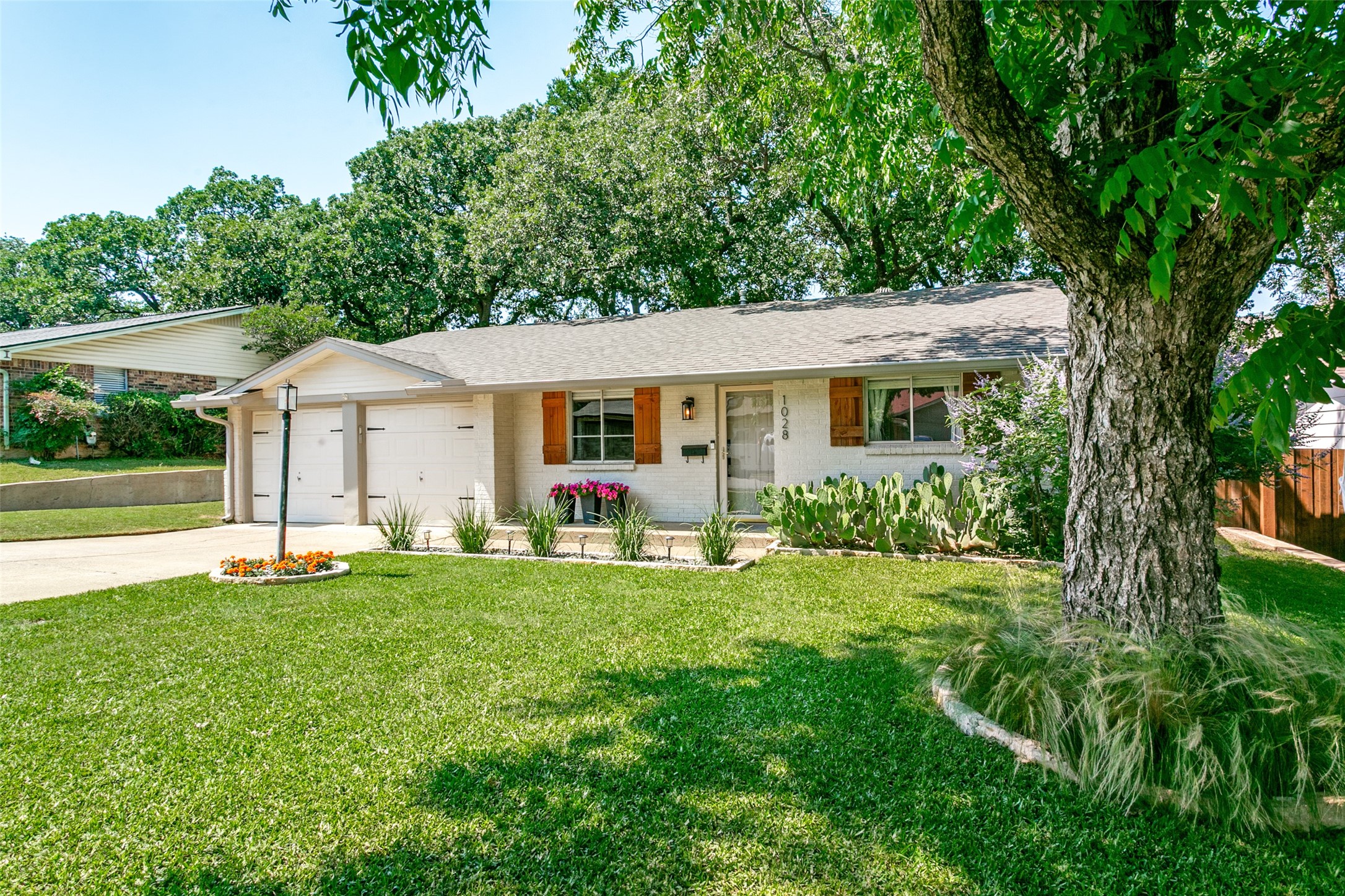 1028 Meadowbrook Drive Grapevine TX 76051
