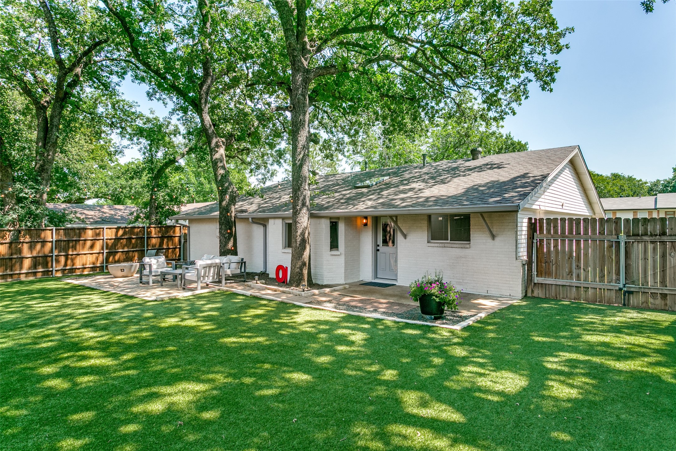 1028 Meadowbrook Drive Grapevine TX 76051