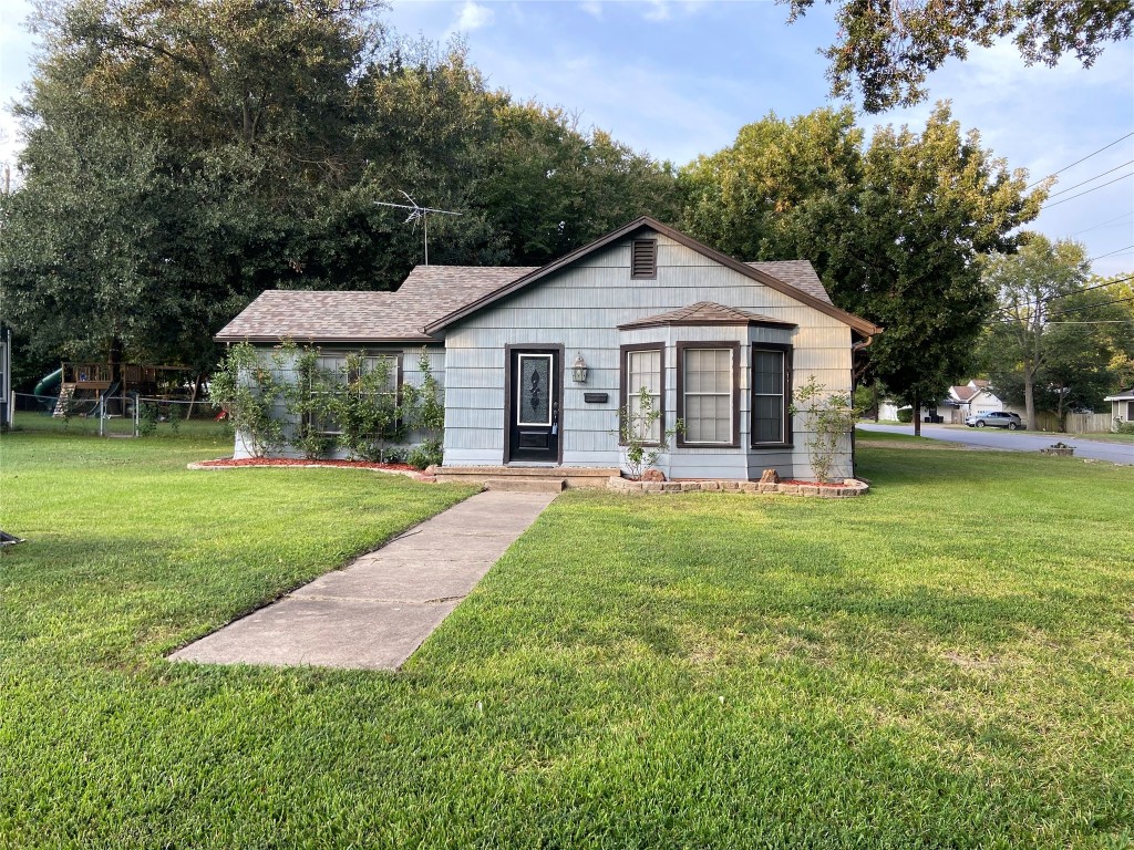 400 Elizabeth Street Terrell TX 75160