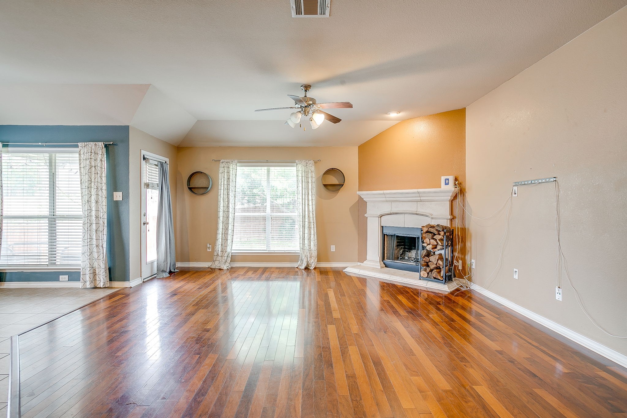 9316 Marilyn Court White Settlement TX 76108