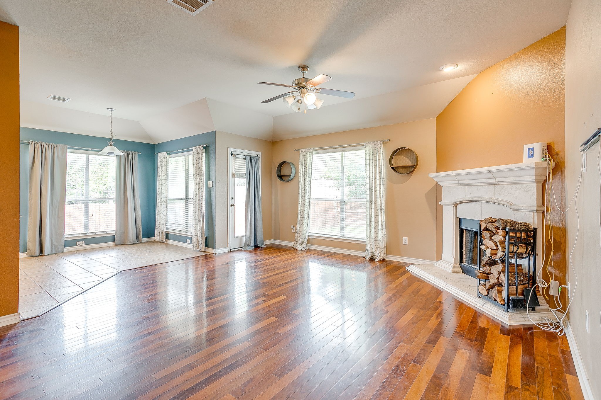9316 Marilyn Court White Settlement TX 76108