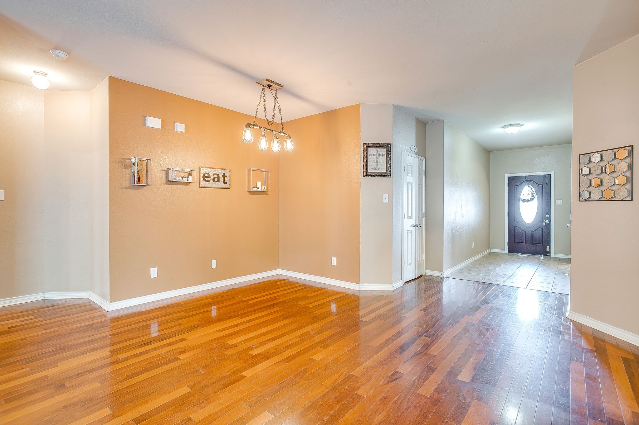 9316 Marilyn Court White Settlement TX 76108