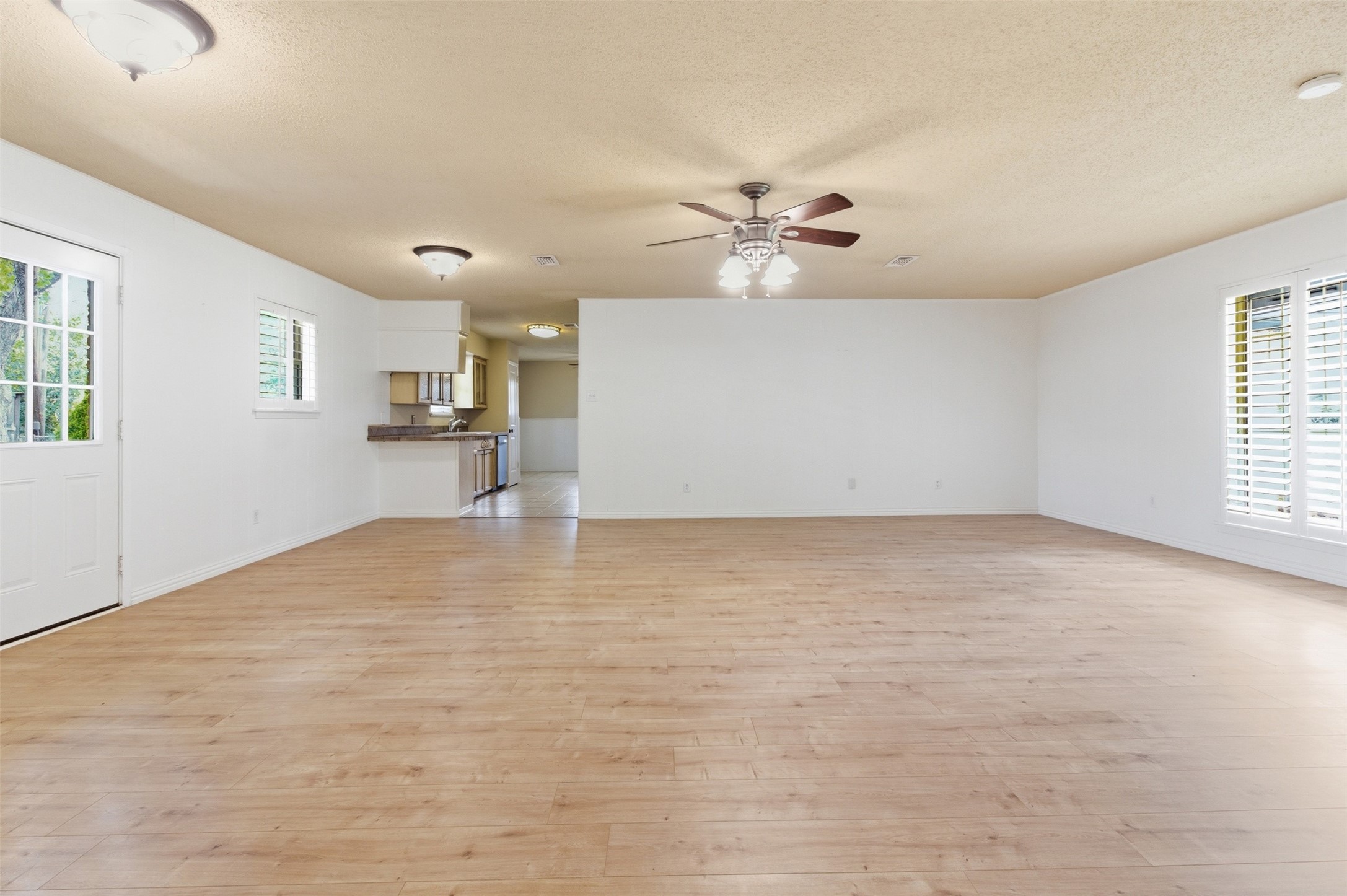 1505 Oak Glen Court Arlington TX 76012