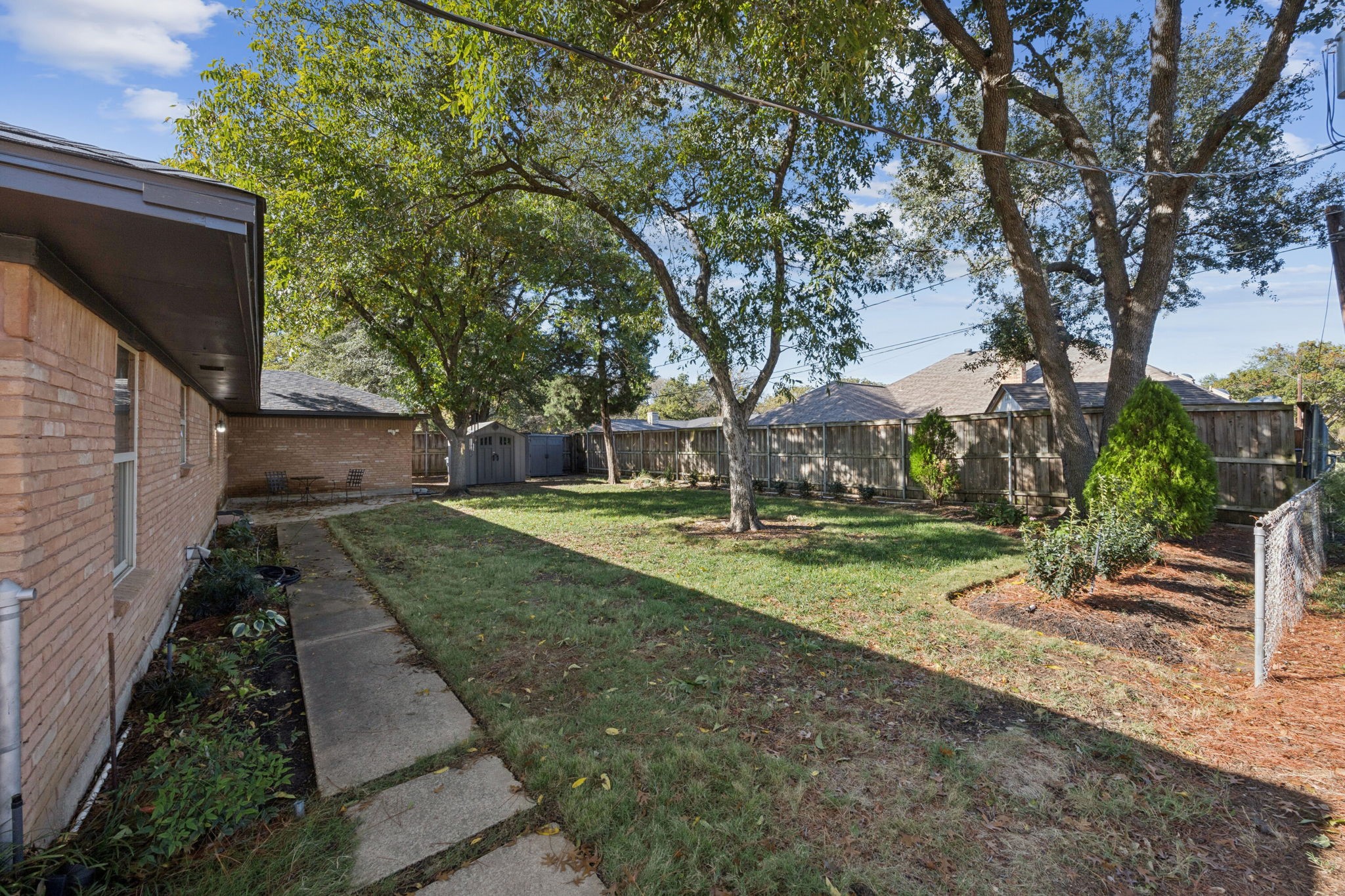 1505 Oak Glen Court Arlington TX 76012