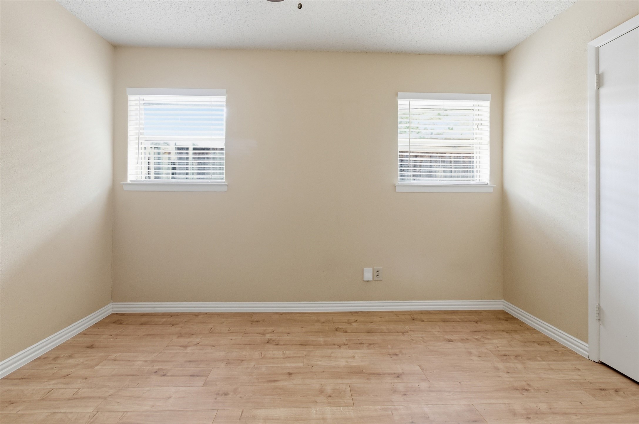 1505 Oak Glen Court Arlington TX 76012