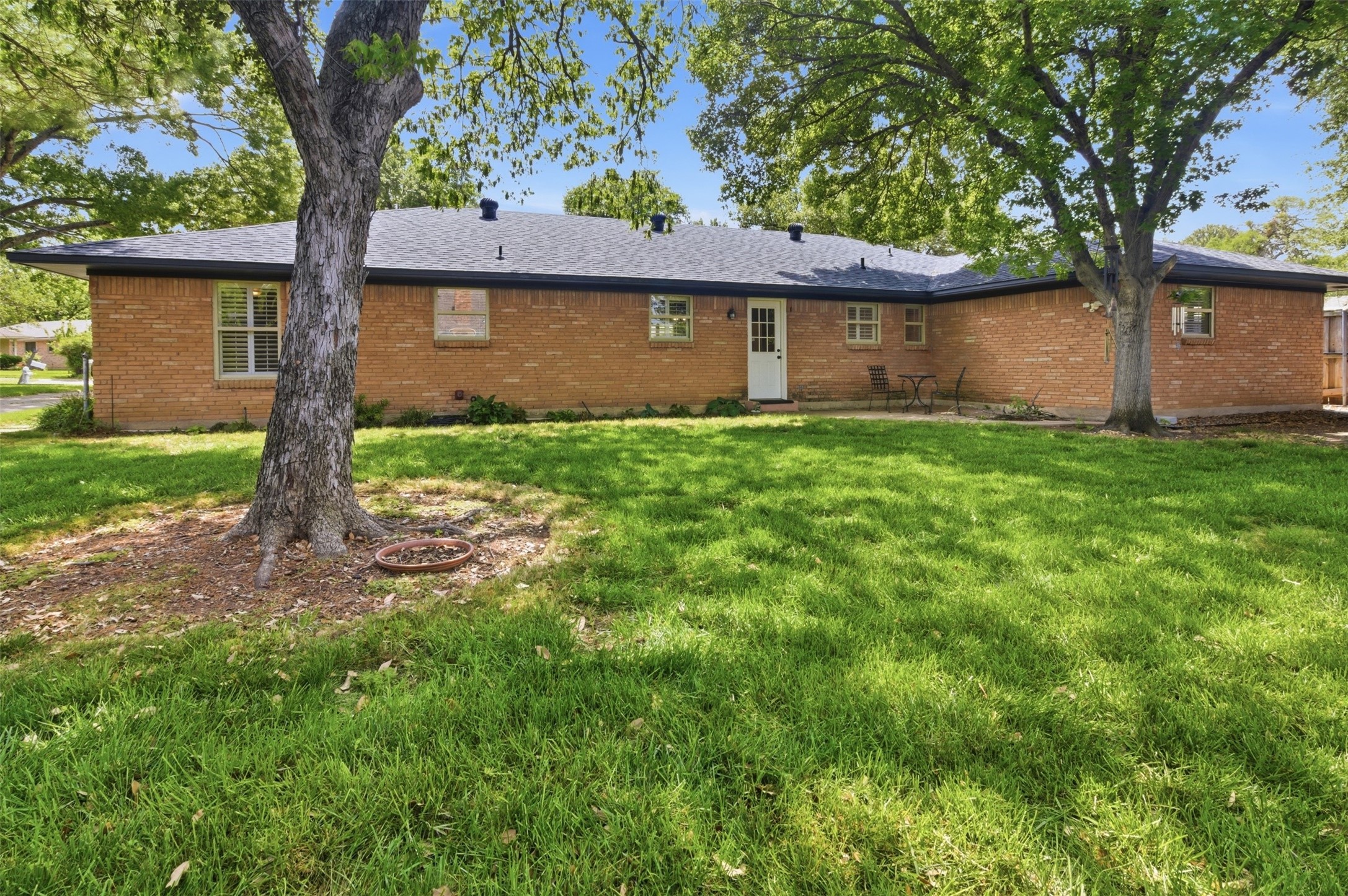 1505 Oak Glen Court Arlington TX 76012