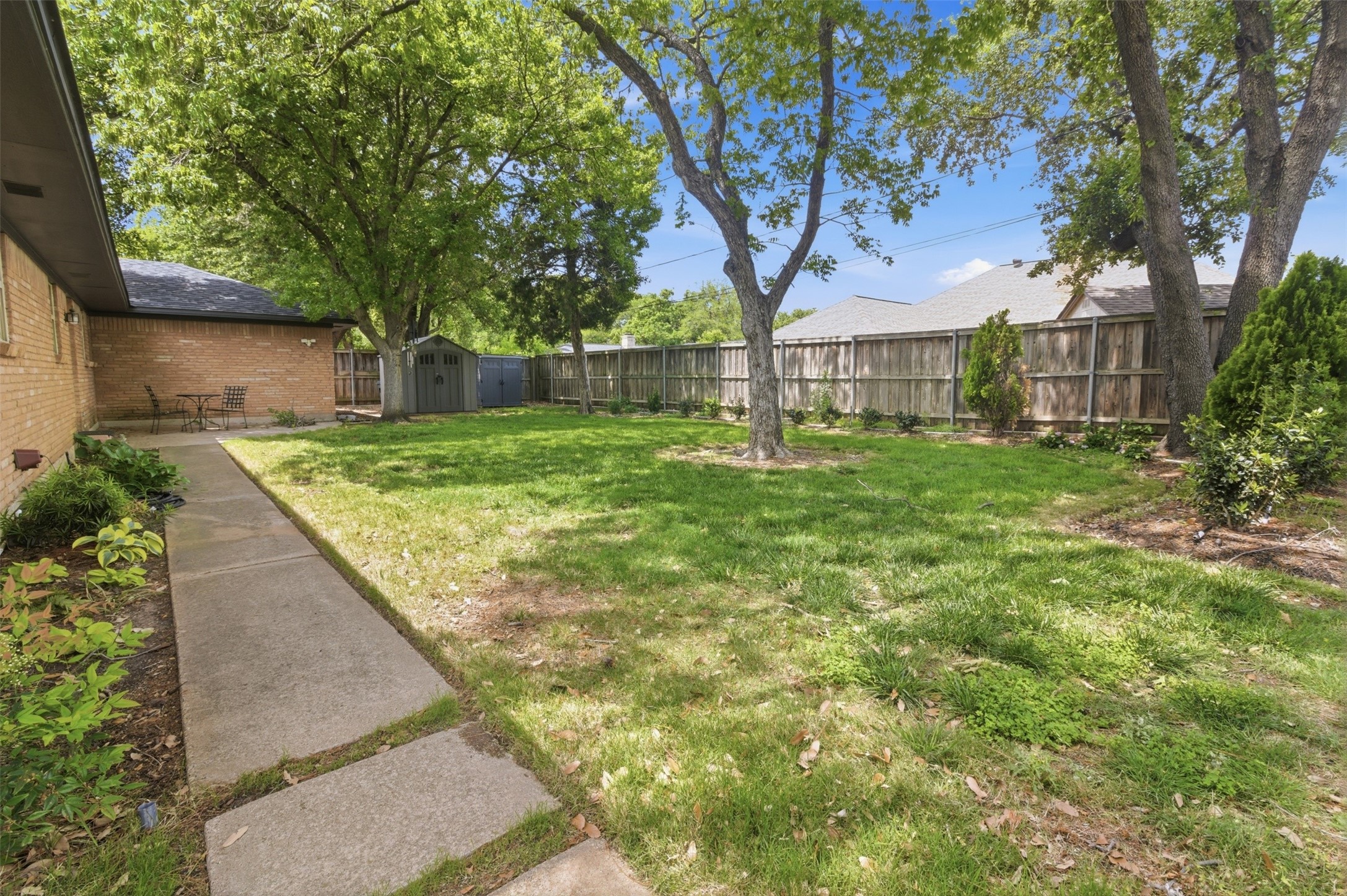 1505 Oak Glen Court Arlington TX 76012