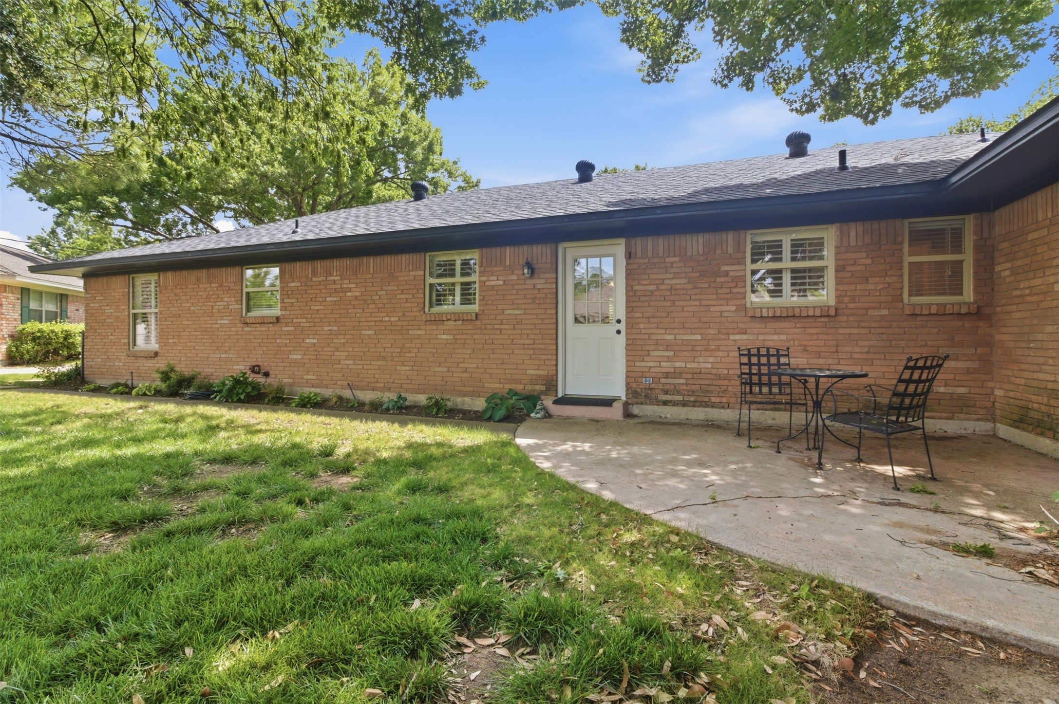 1505 Oak Glen Court Arlington TX 76012
